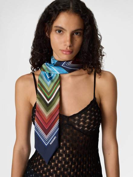 Silk neck scarf with macro zigzag print, Multicoloured  - LS26SS10BV00J1SM67U