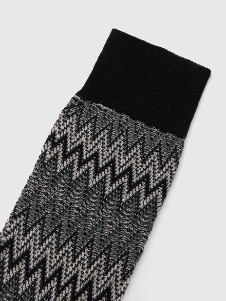 Calzini media lunghezza in misto cotone zig zag d&eacute;grad&eacute;, Multicolore  - LS26SS37BV00J2SM67T