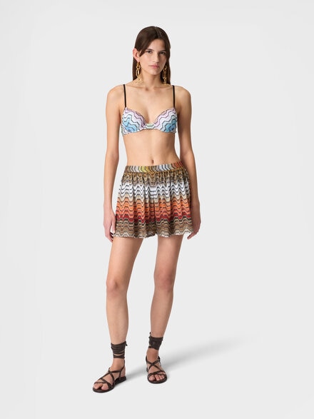 Shorts en mezcla de viscosa lam&eacute; con motivo greca, Multicolor  - MC22SI00BR015DS91SC