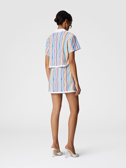 Short sleeve V-neck top, Multicoloured  - MC25SK04BJ00OOSM9QJ