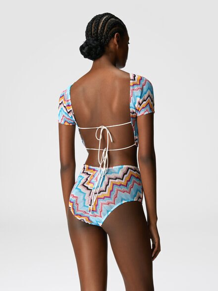 Bikini con top tipo t-shirt y motivo zig zag, Multicolor  - MS25SP0WBC005JS72LG