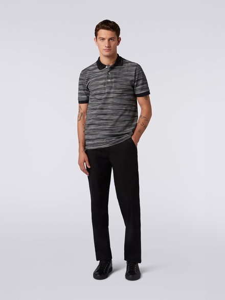Poloshirt aus Baumwolle in Flammgarnoptik mit einfarbigen Details, Wei&szlig; & Schwarz - UC22W201BJ001GF901B