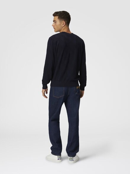 Wool crewneck pullover with tone-on-tone chevron, Blue - UC24WN03BK040K93810