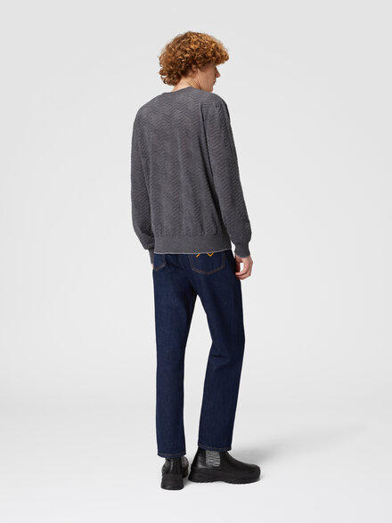 Wool crewneck pullover with tone-on-tone chevron, Grey - UC24WN03BK040KS91KV