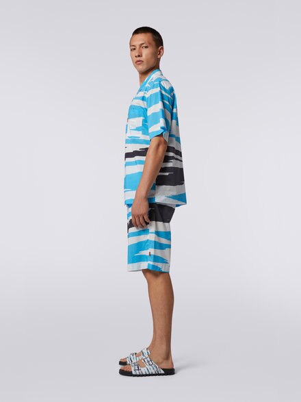 Cotton Bermuda shorts with slub print, Multicoloured - US23SI0CBW00MGS728Y