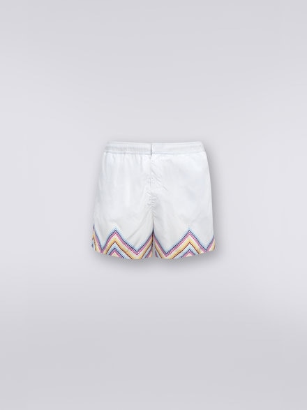 Nylon blend swimming trunks with d&eacute;grad&eacute; zigzag print, White  - US23SP04BW00MES016W