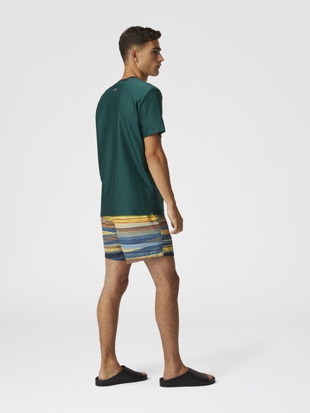 Swim shorts with gradient zigzag print, Blue - US25SP00BW00VUSM9LU