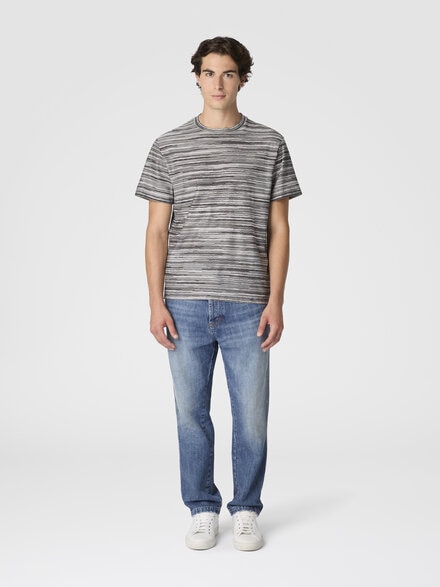 Camiseta con motivo flameado y zigzag, Gris - US25WL04BJ00OKS91QG