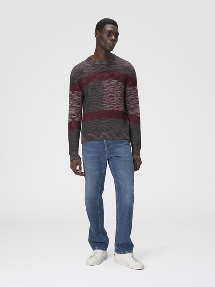 Crew neck sweater with check pattern, Grey & Burgundy - US25WN09BK01B1F903F