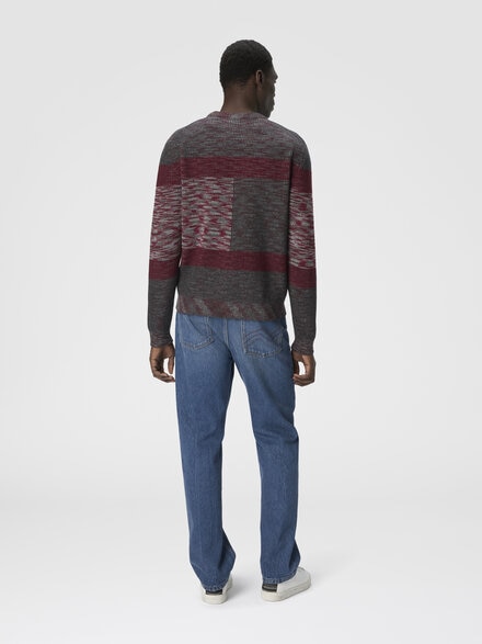 Crew neck sweater with check pattern, Grey & Burgundy - US25WN09BK01B1F903F