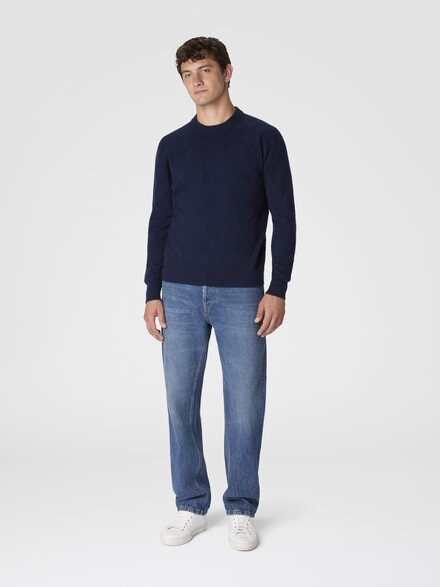 Crew neck sweater in pure cashmere with chevron pattern, Blue - US25WN0WBK044ZS72JG