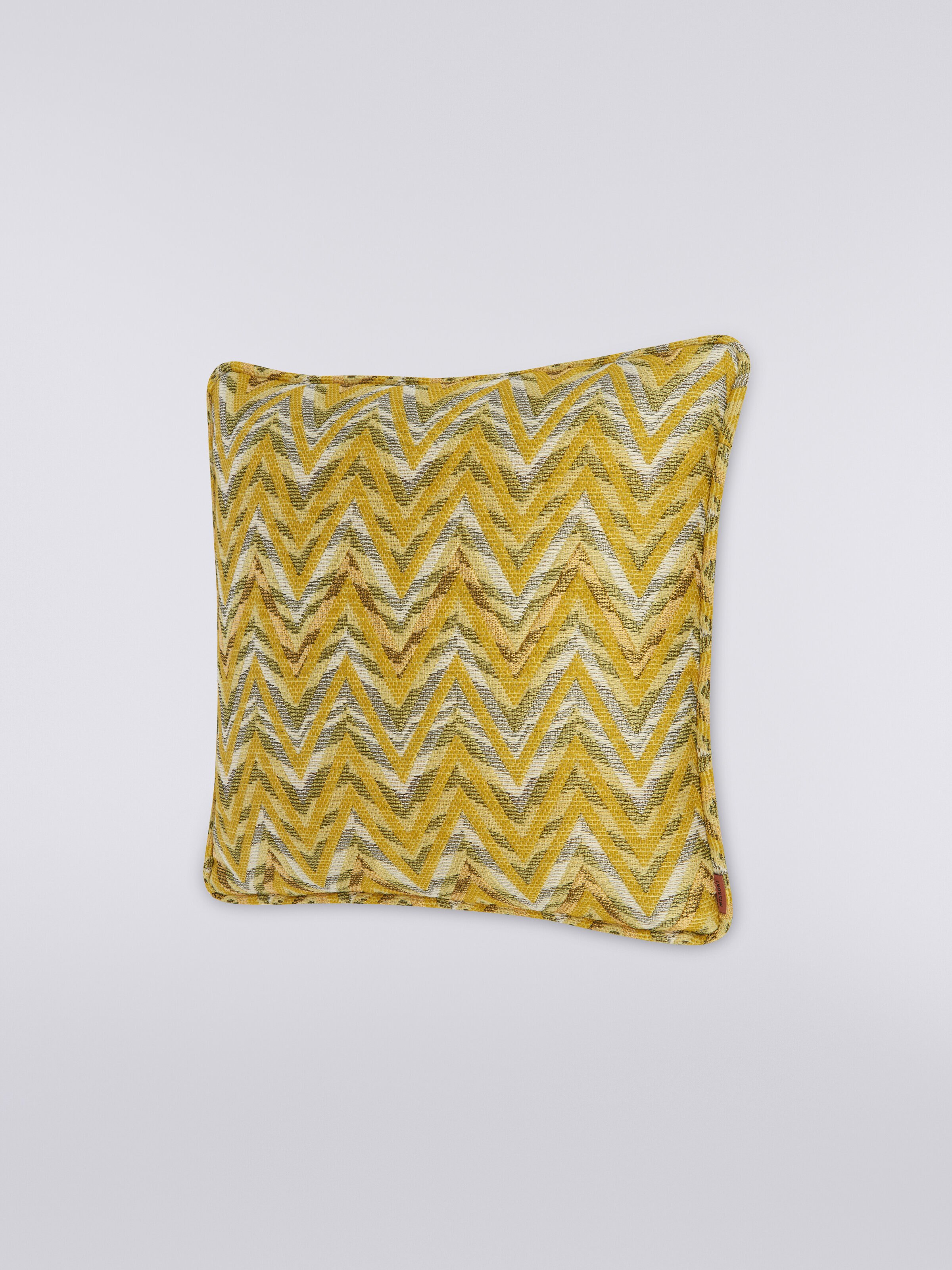 Bleatched 40x40 cm 3D effect chevron cushion, Yellow  - 1