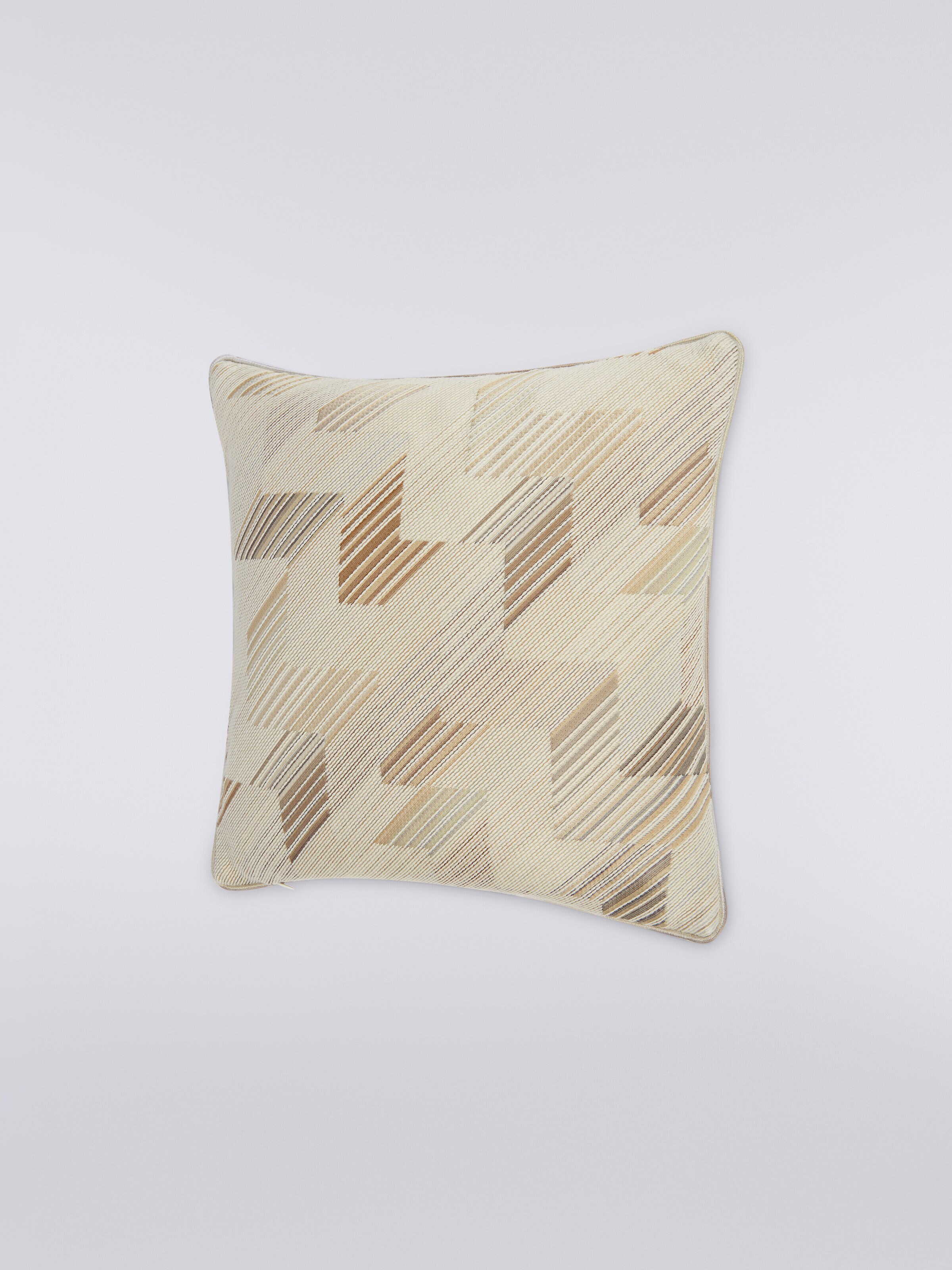 Betulla Cushion 40X40, White  - 1