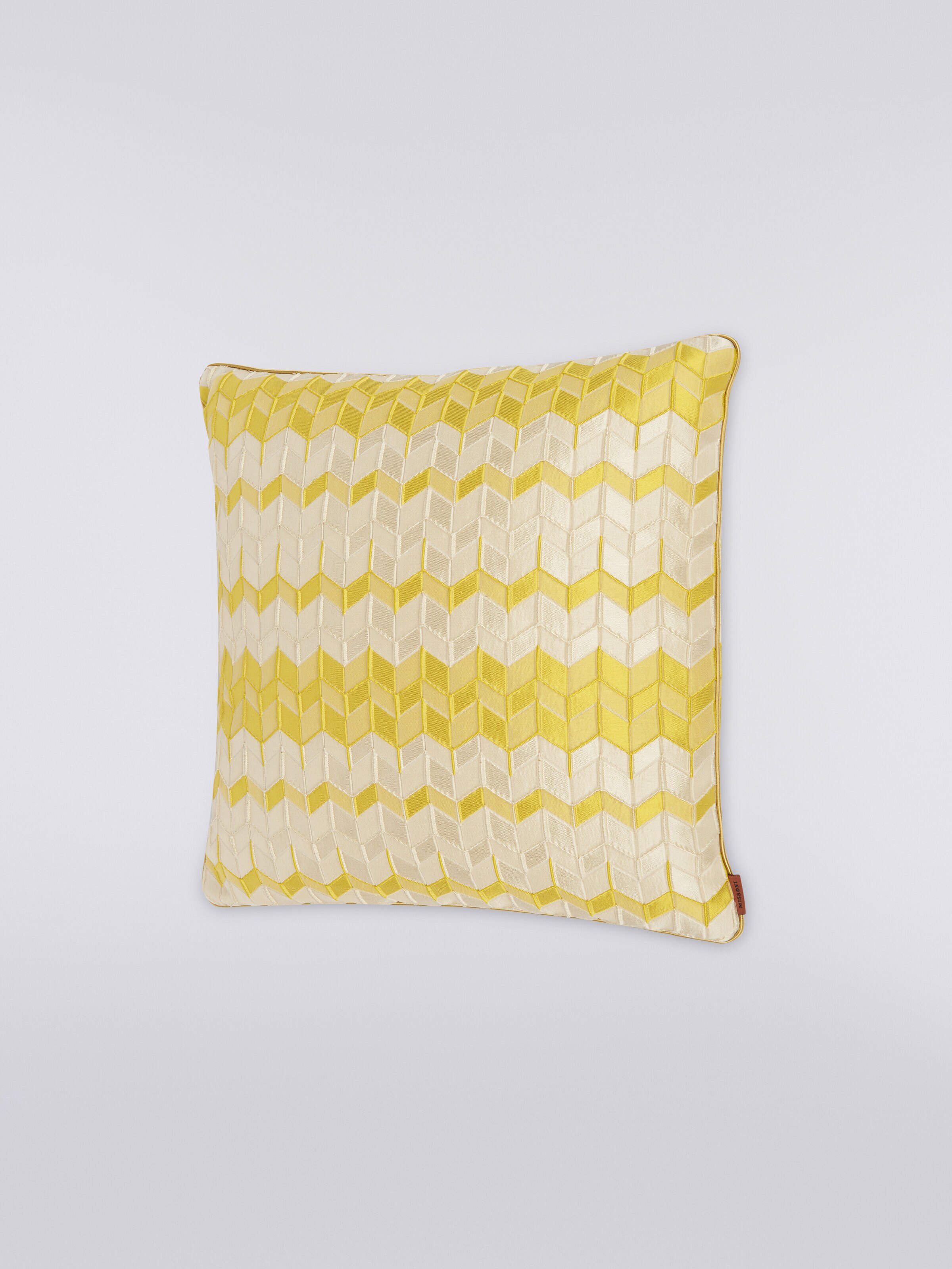 Tread 40x40 cm chevron 3D effect cushion, Yellow  - 1