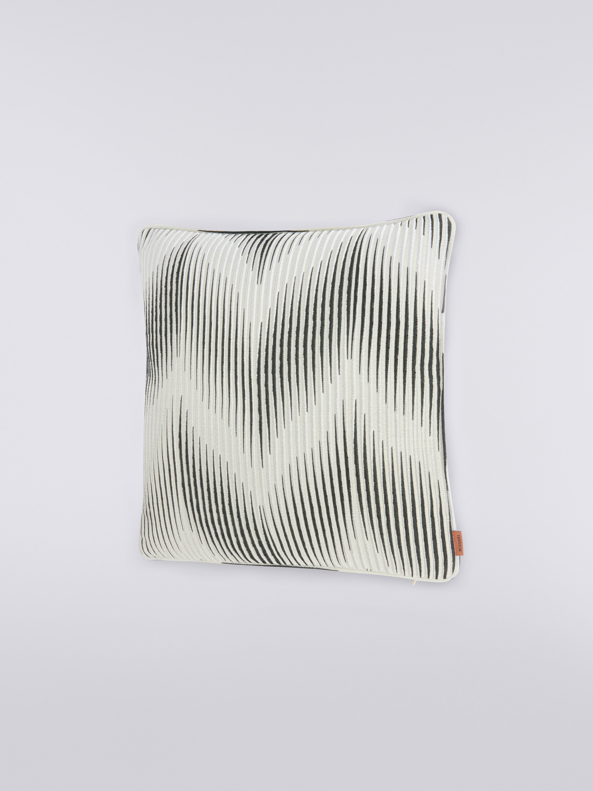 Coussin Ande 40x40 cm avec chevron dégradé, Noir & Blanc - 1