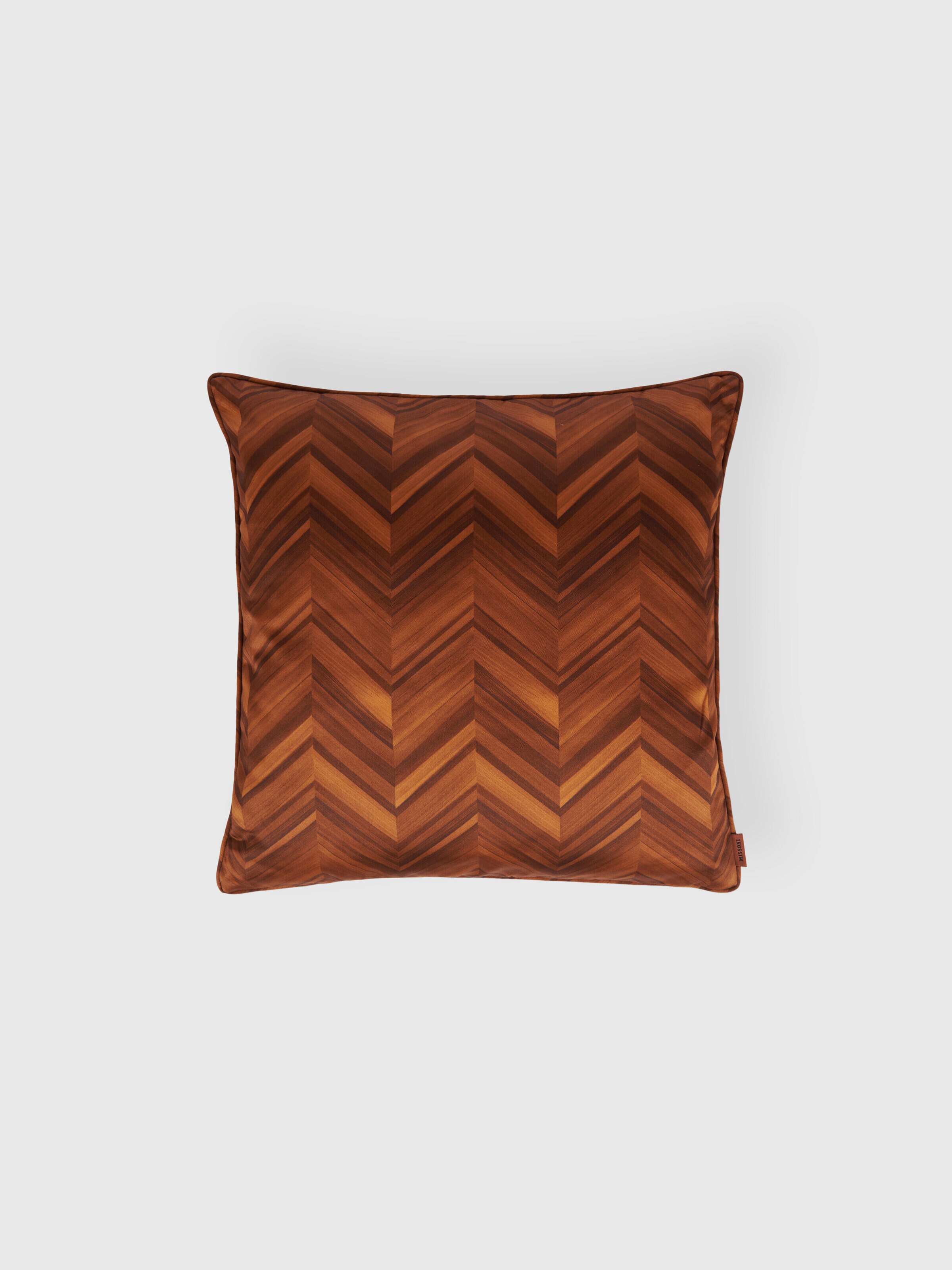 Layers 40x40 cm cotton sateen chevron cushion, Brown - 0
