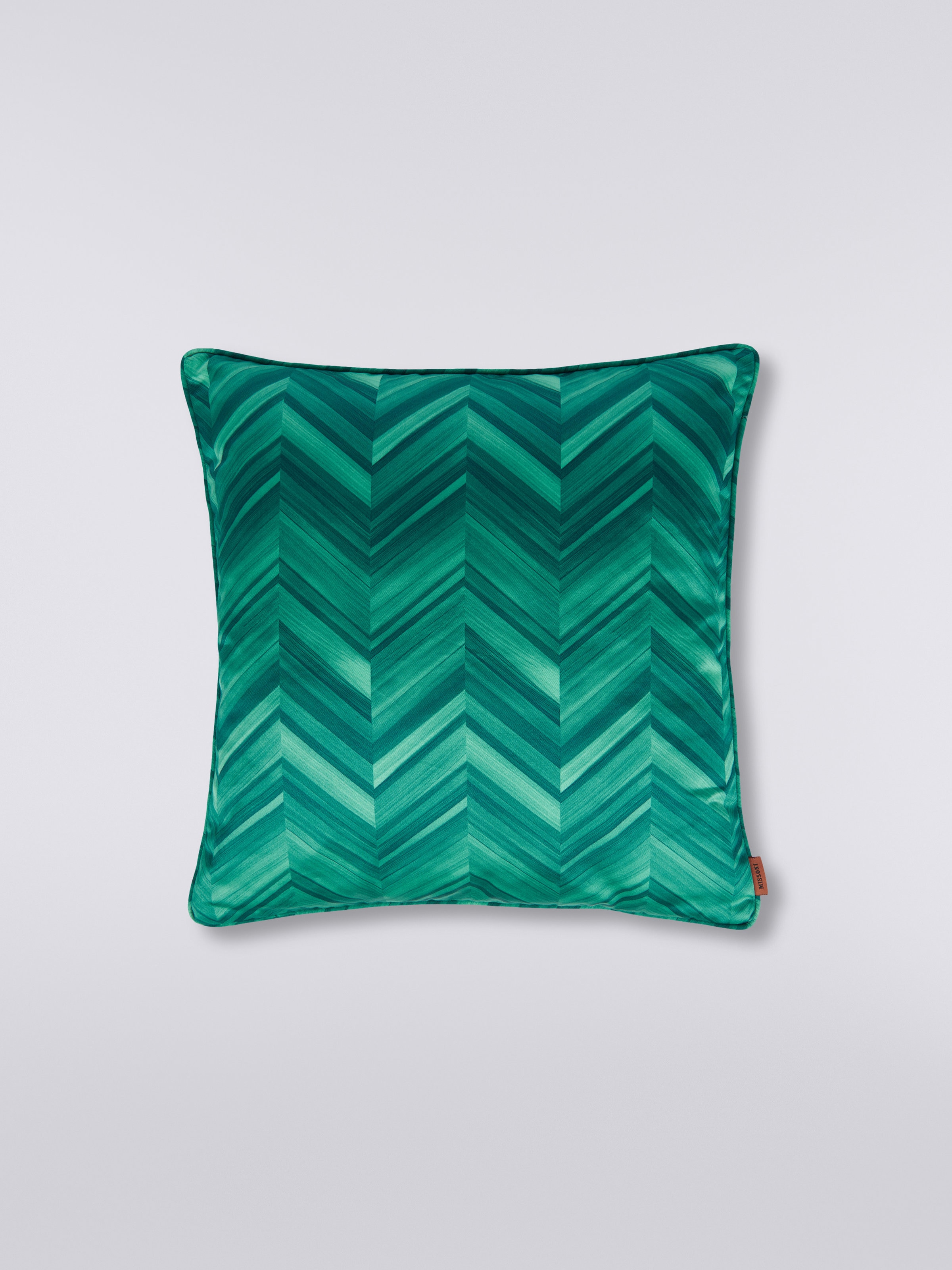 Layers 40x40 cm cotton sateen chevron cushion, Multicoloured  - 0