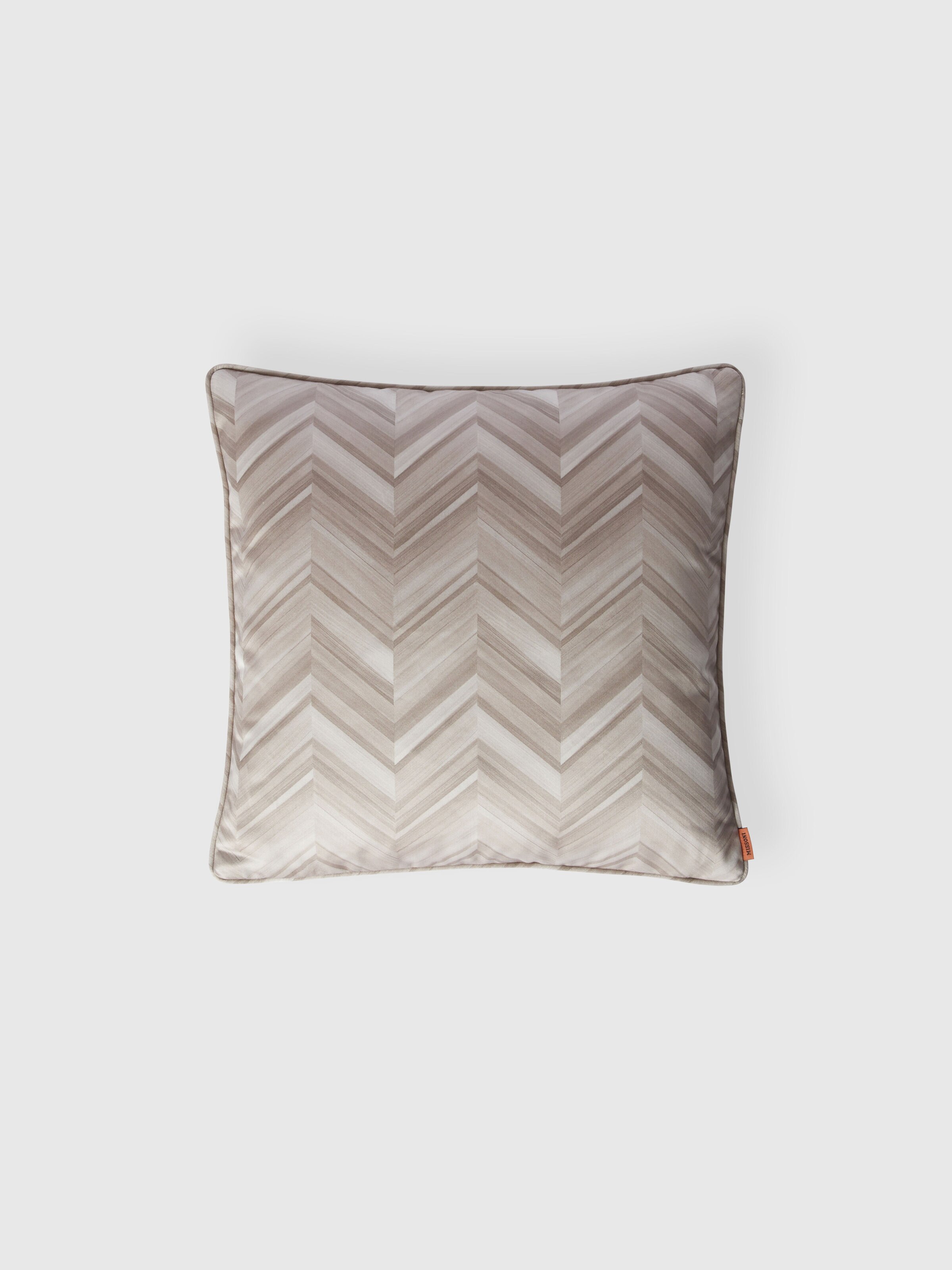 Layers 40x40 cm cotton sateen chevron cushion, Brown - 0