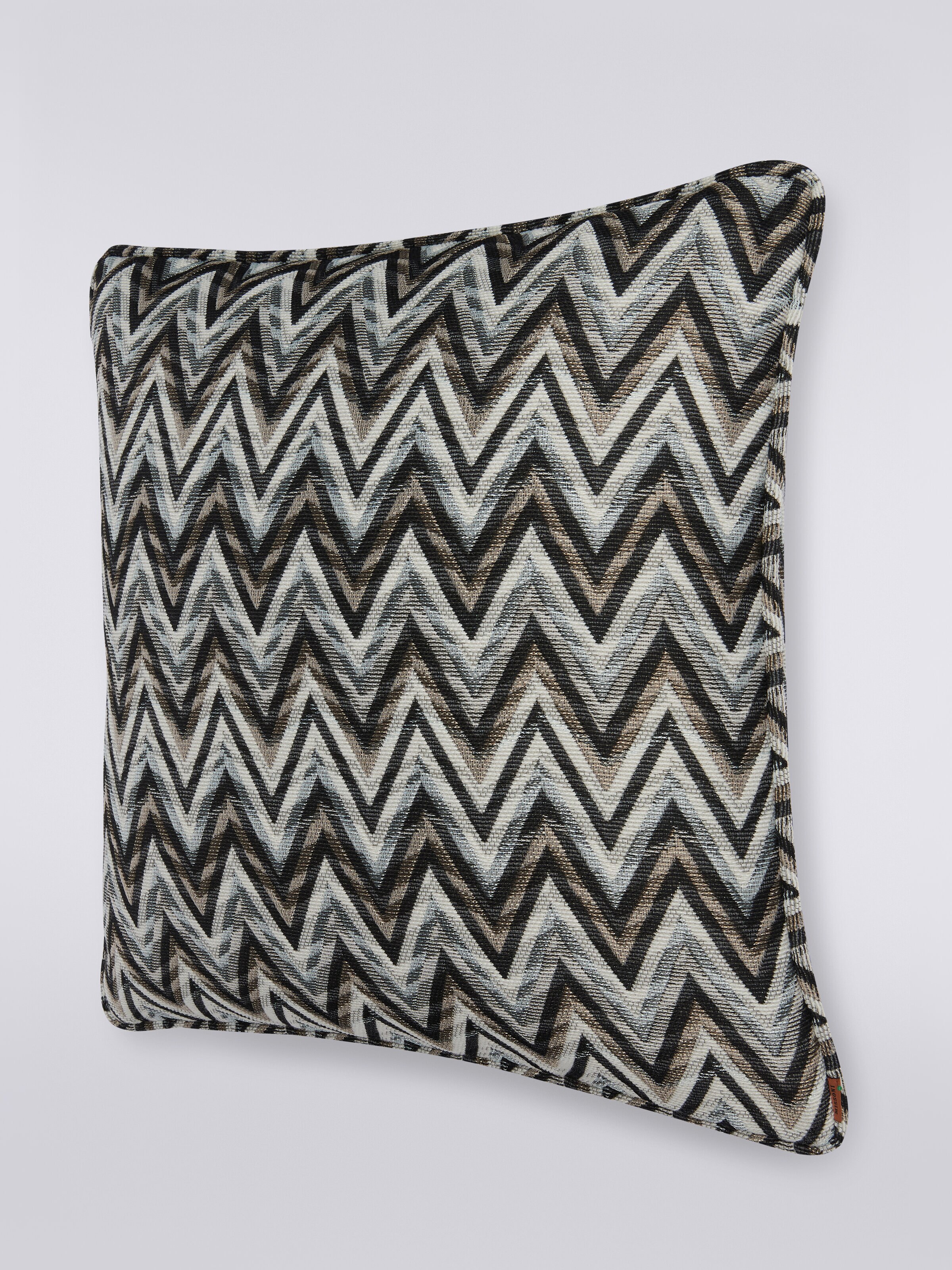 Bleatched Cushion 60X60, Black    - 1
