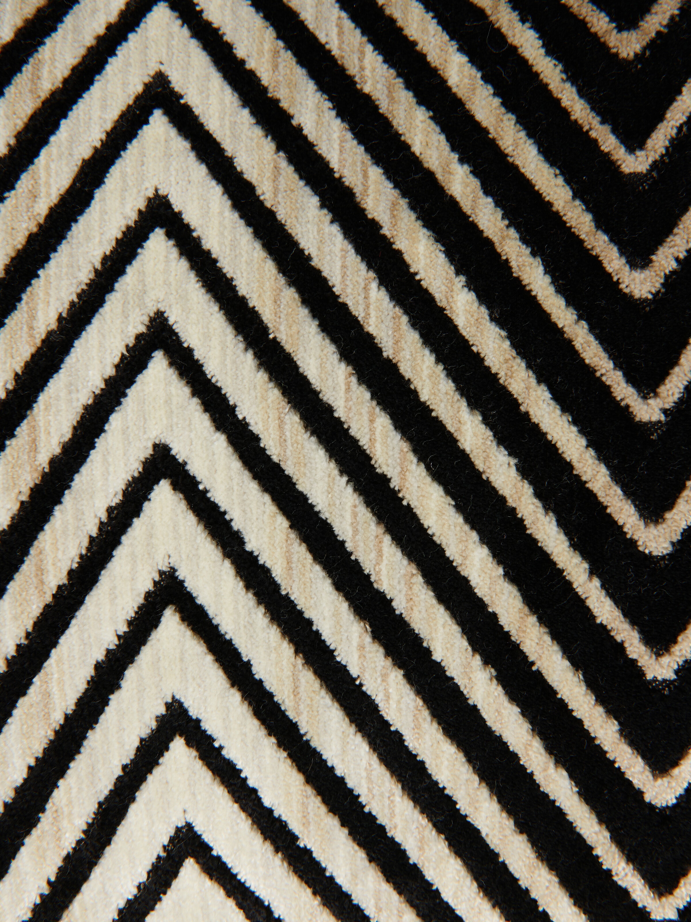 Ziggy 30x60 cm viscose blend zigzag cushion, Black & White - 3