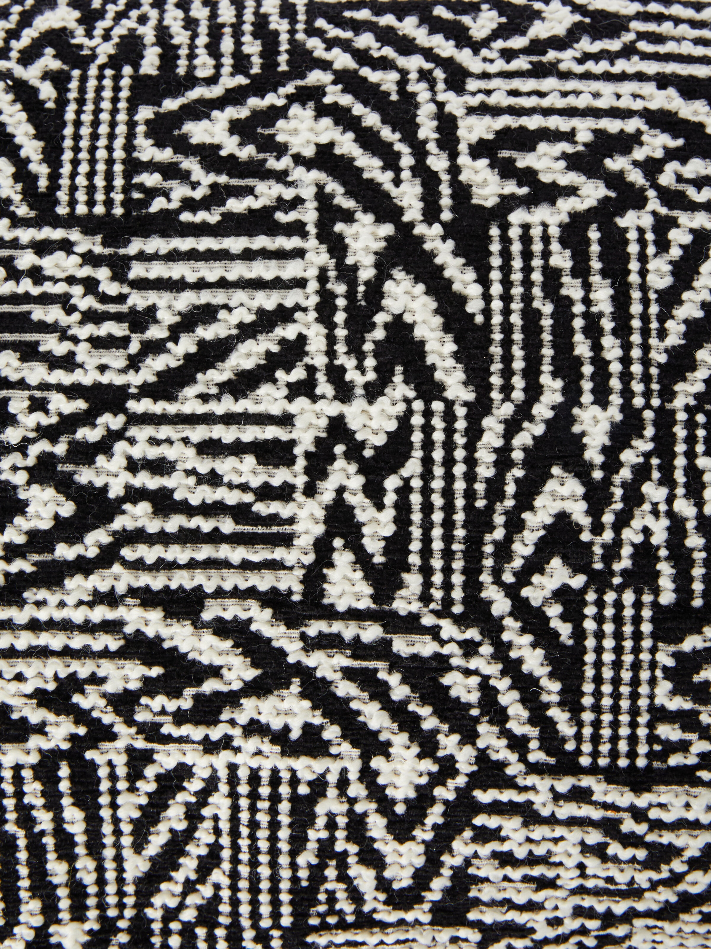 Noise 30x60 cm cushion with bouclé work, Black & White - 3