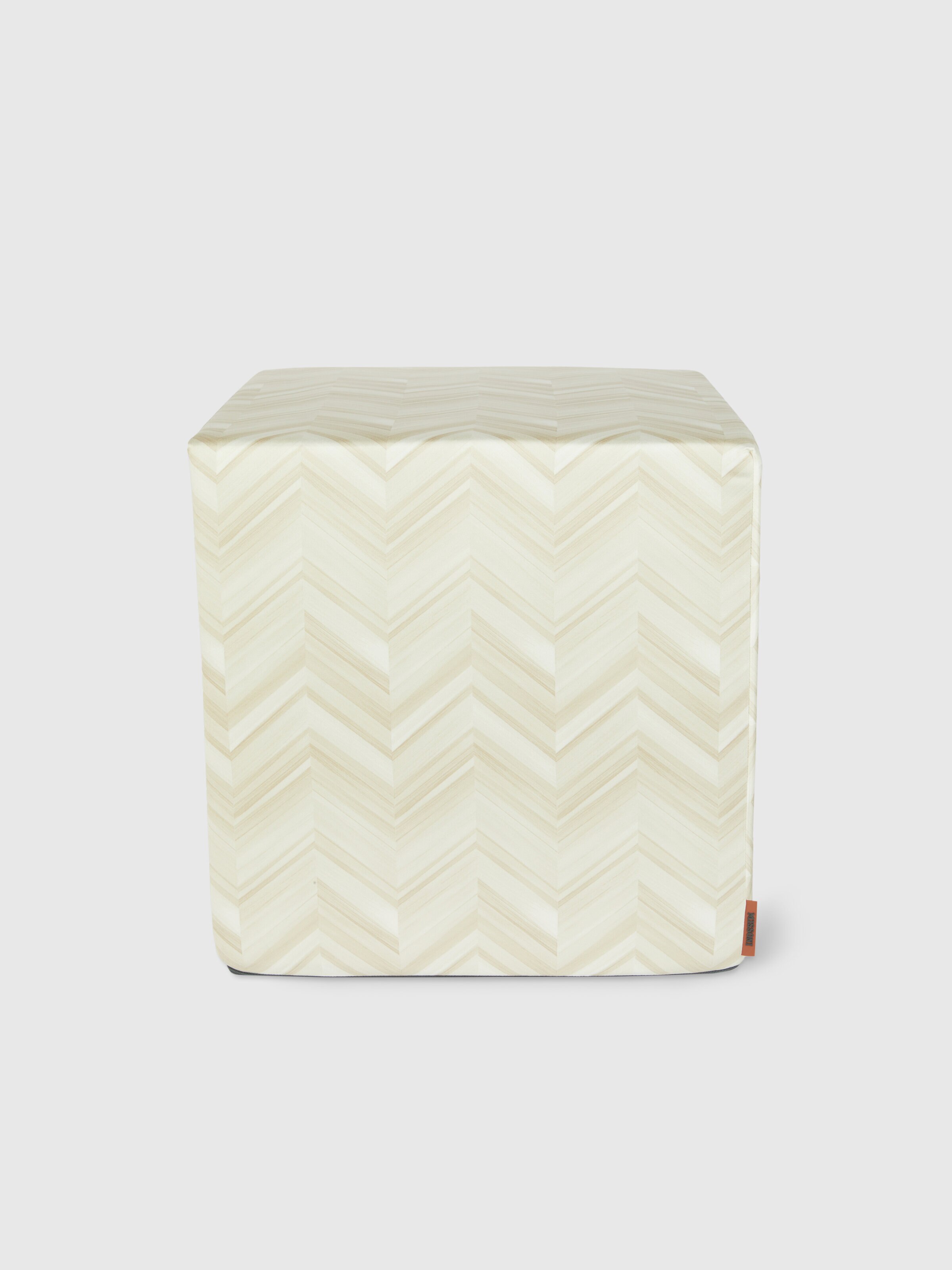 Layers 40x40x40 cm footstool cube in chevron cotton sateen, Brown - 0