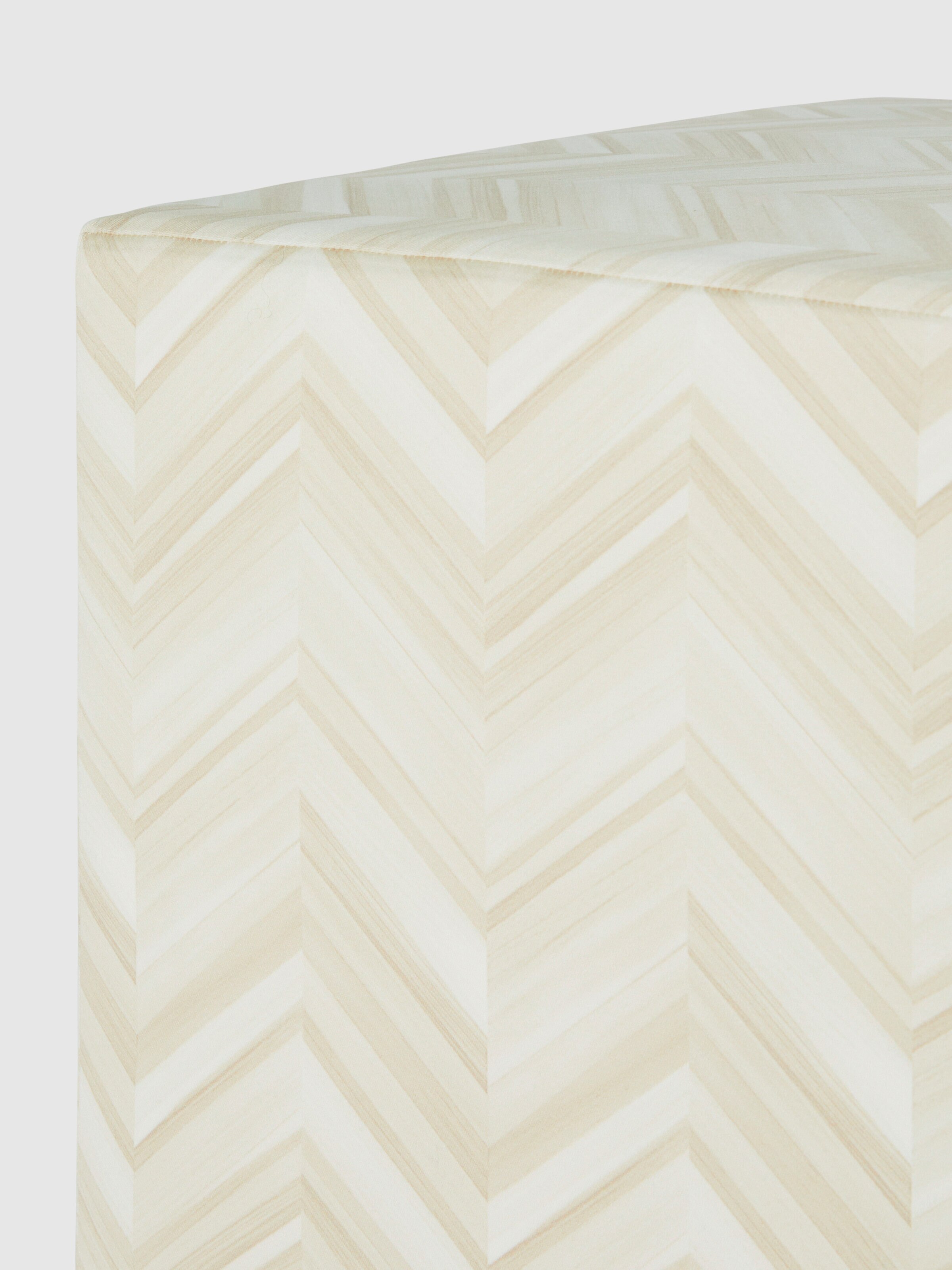 Layers 40x40x40 cm footstool cube in chevron cotton sateen, Brown - 2