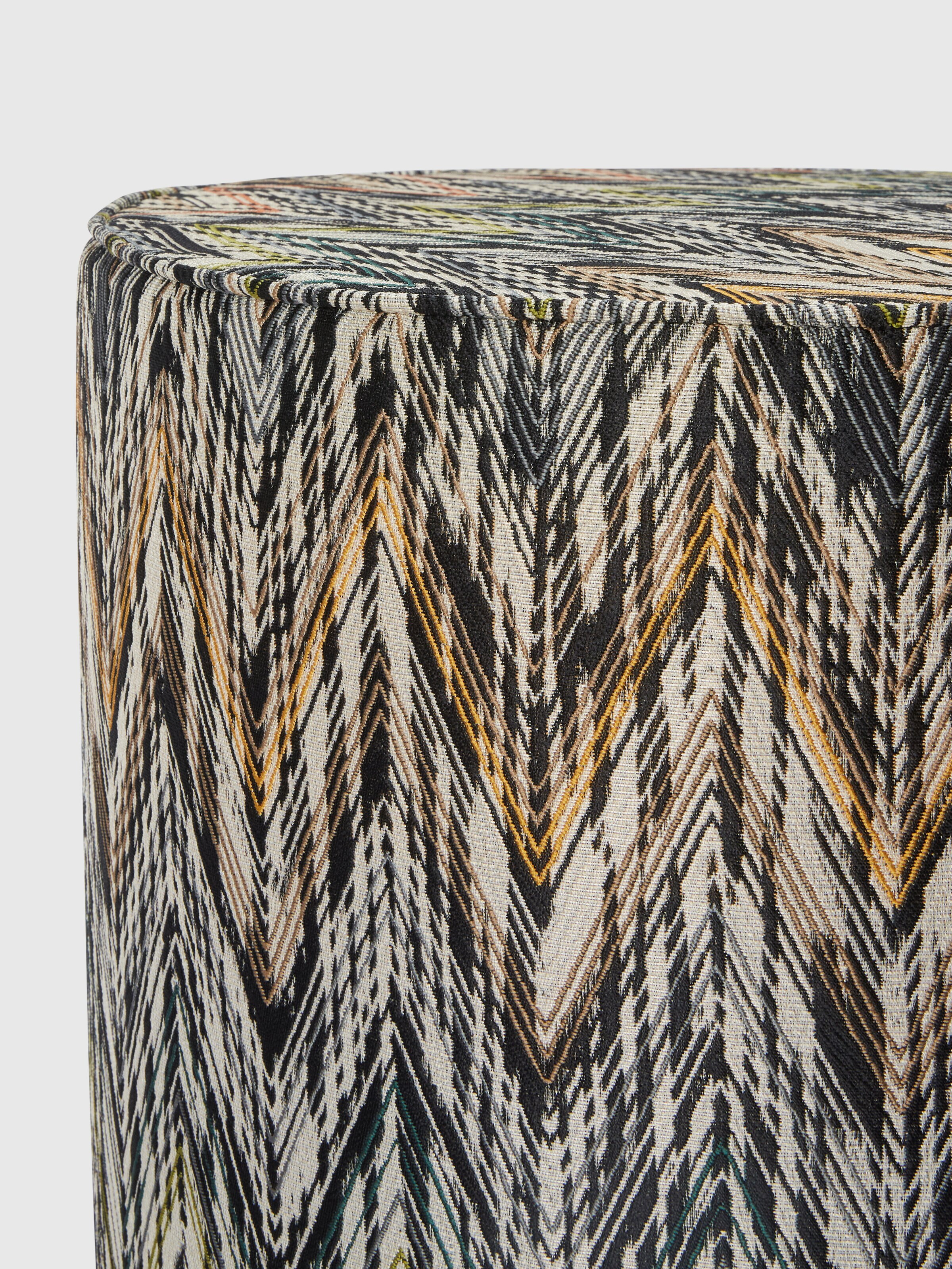 NY cylindrical pouffe 40x30 cm with chevron pattern, Beige - 2