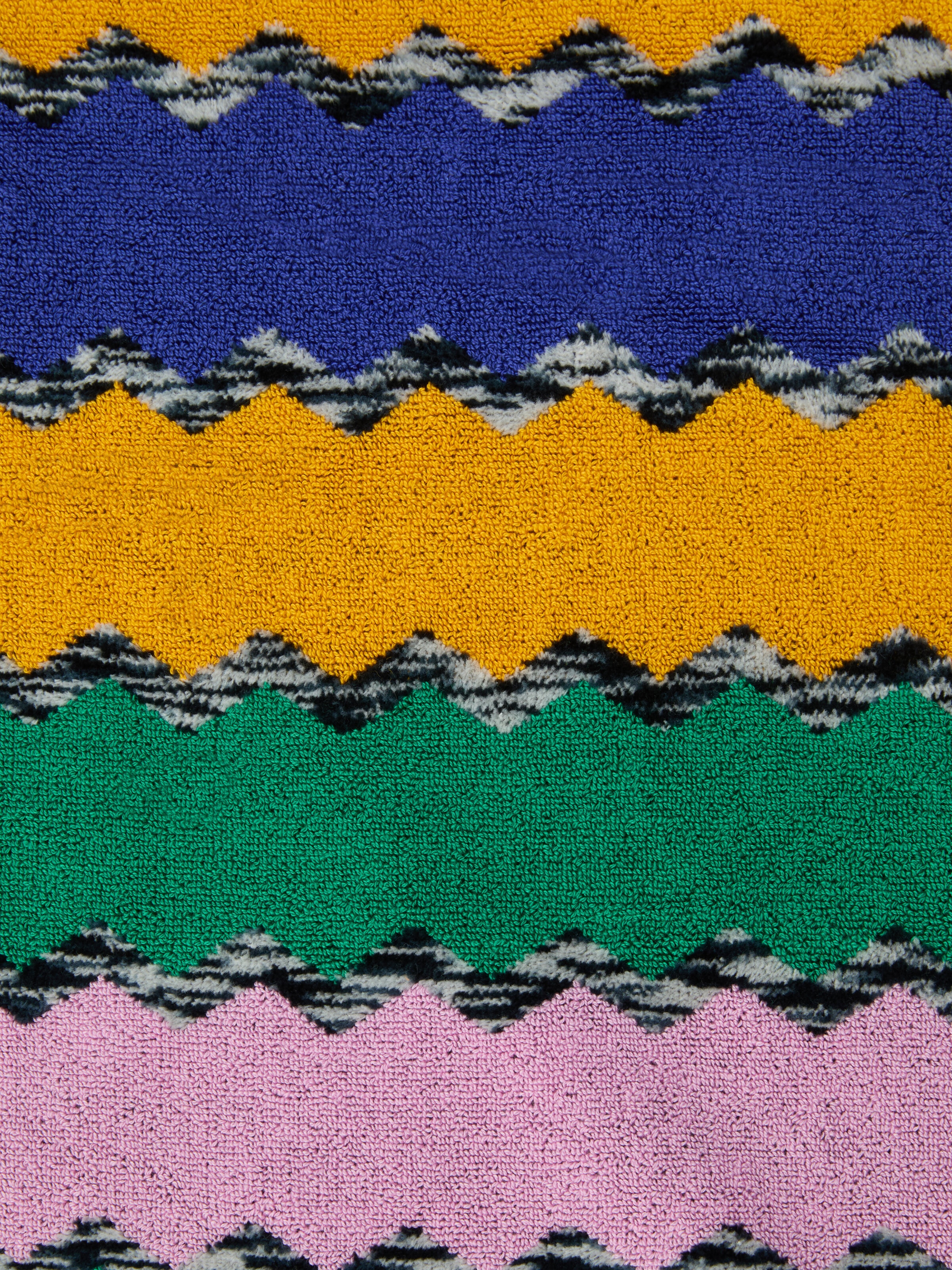 Riviera Beach Towel in 100% cotton 180x100 cm with horizontal stripes, Multicoloured  - 3