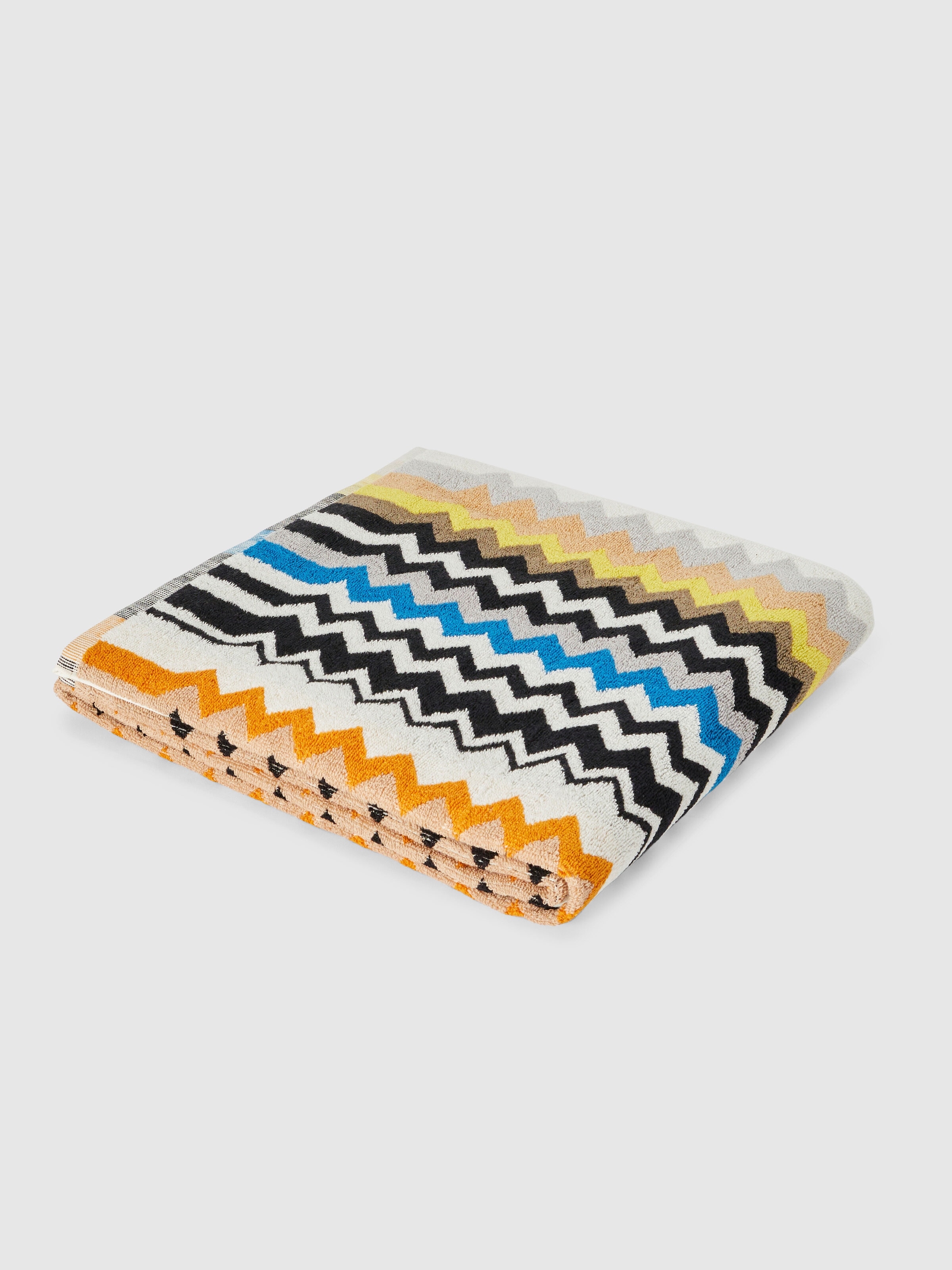 Toalla de baño Best 100x150 cm con diseño zig zag en algodón tipo rizo, Negro Multicolor  - 0