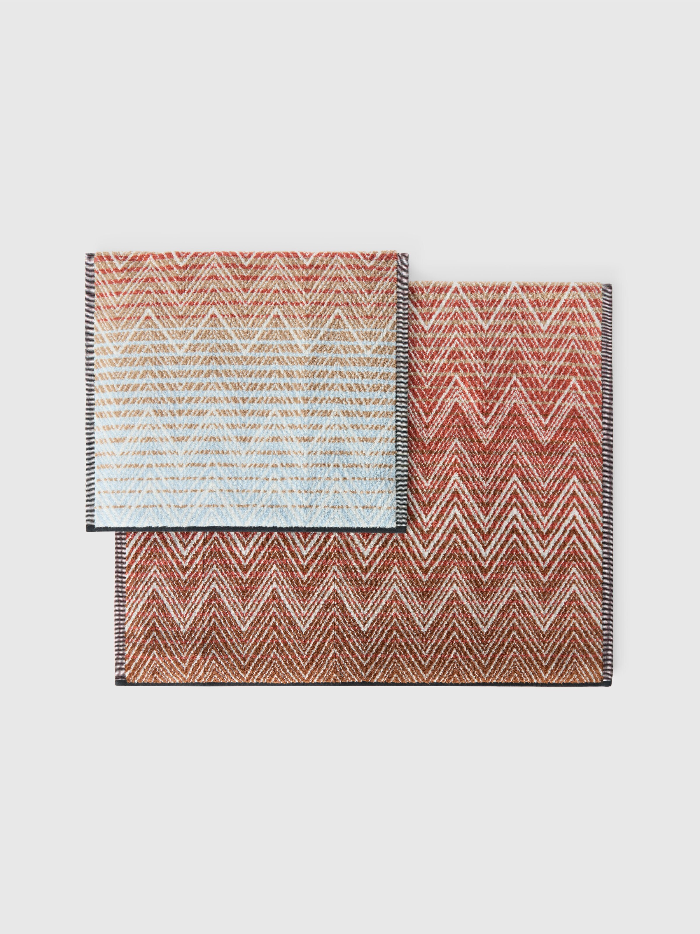 Stone 2-piece Bath Set 100% cotton with chevron pattern, Red & Multicoloured - 1