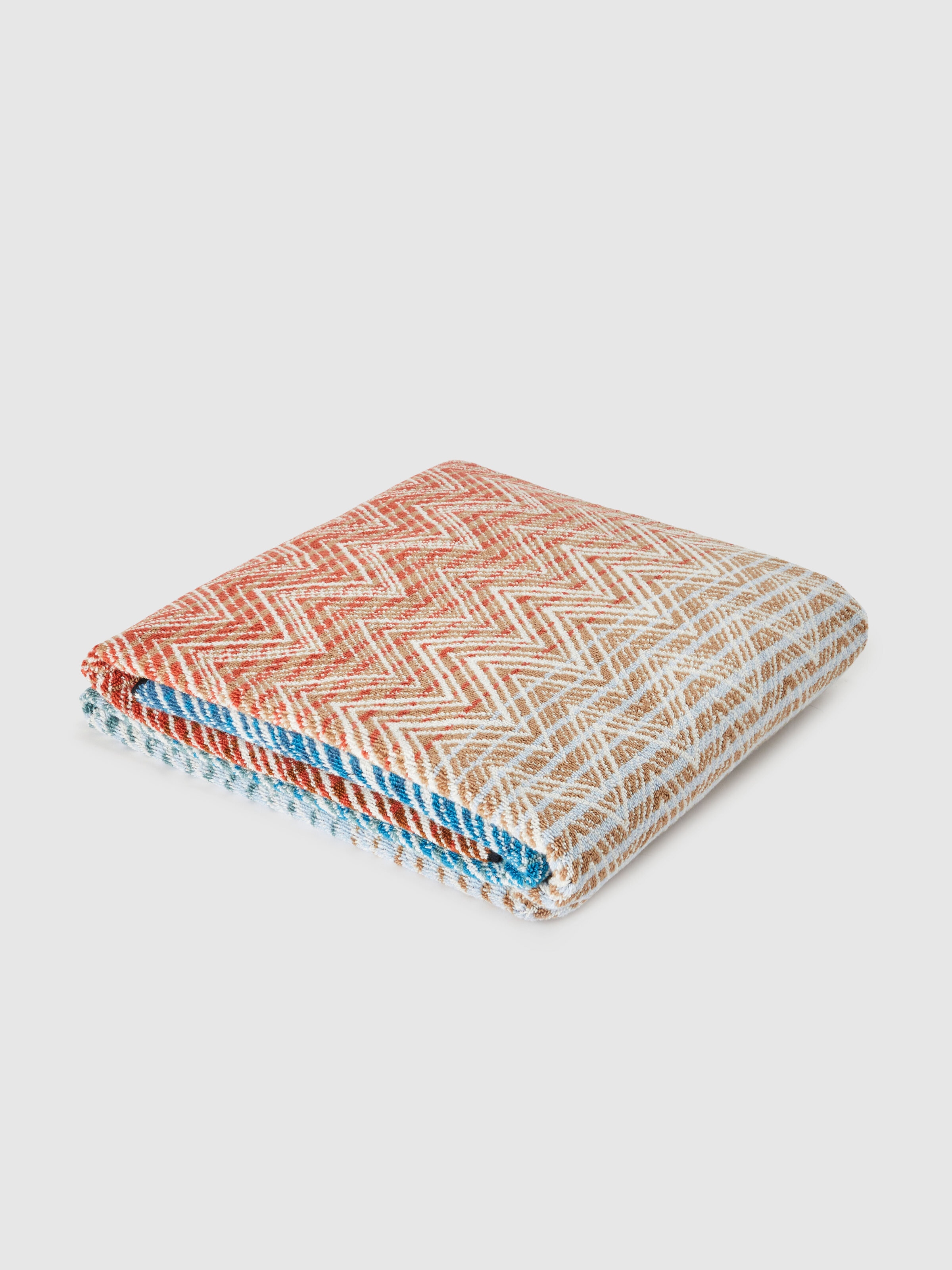 Stone Beach Towel 100% cotton 180x100 cm with chevron and horizontal stripes pattern, Multicoloured  - 0
