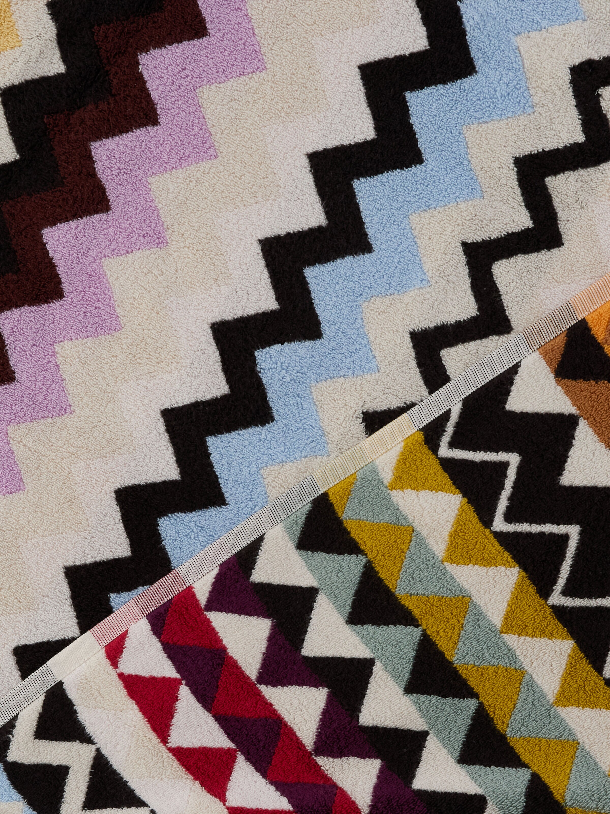 Murrinabath towel 100x160 cm zig zag in cotton terry, Multicoloured  - 2