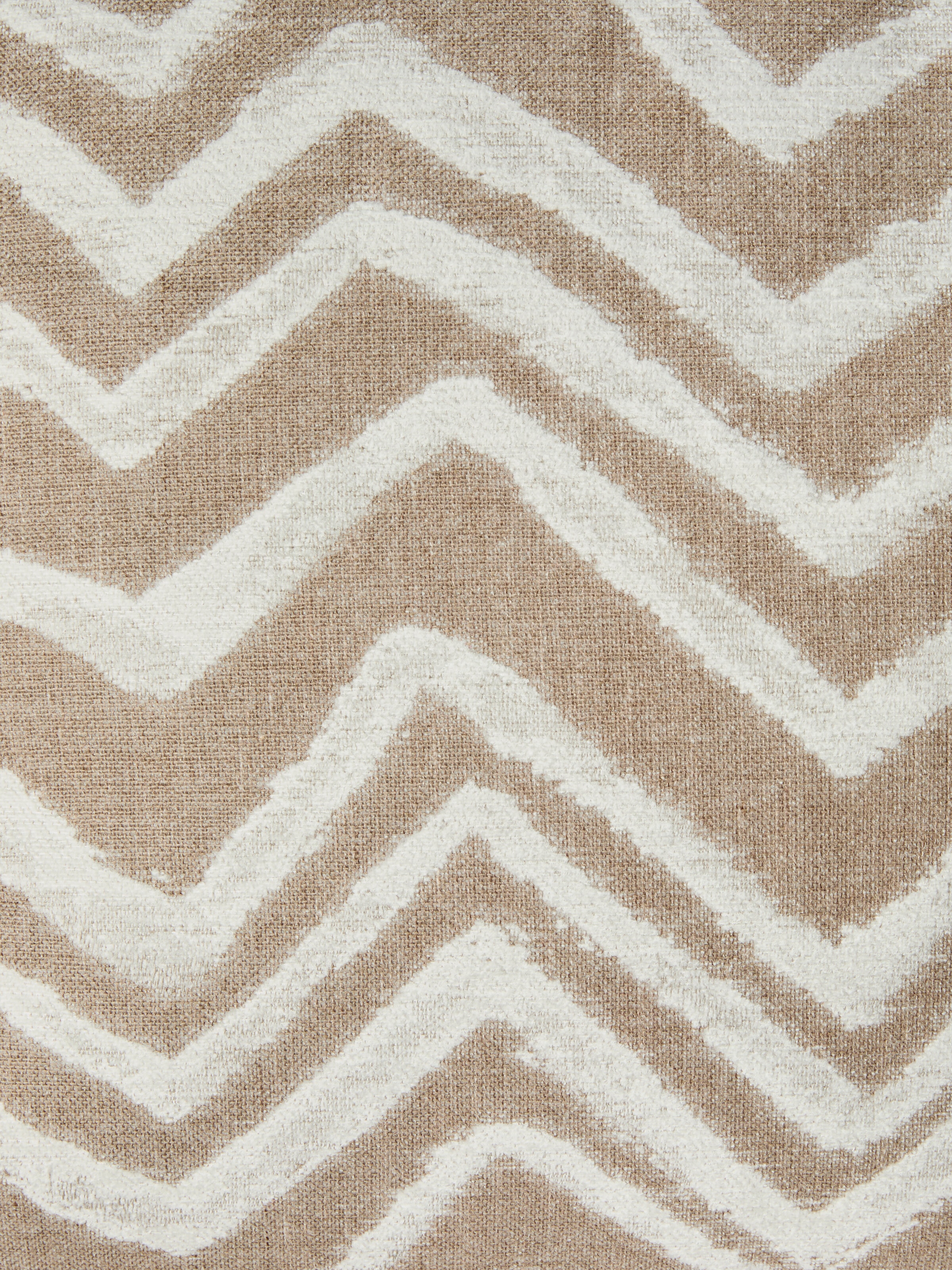 Graffiti Indoor Cushion 60x60 cm with chevron pattern, Beige - 3
