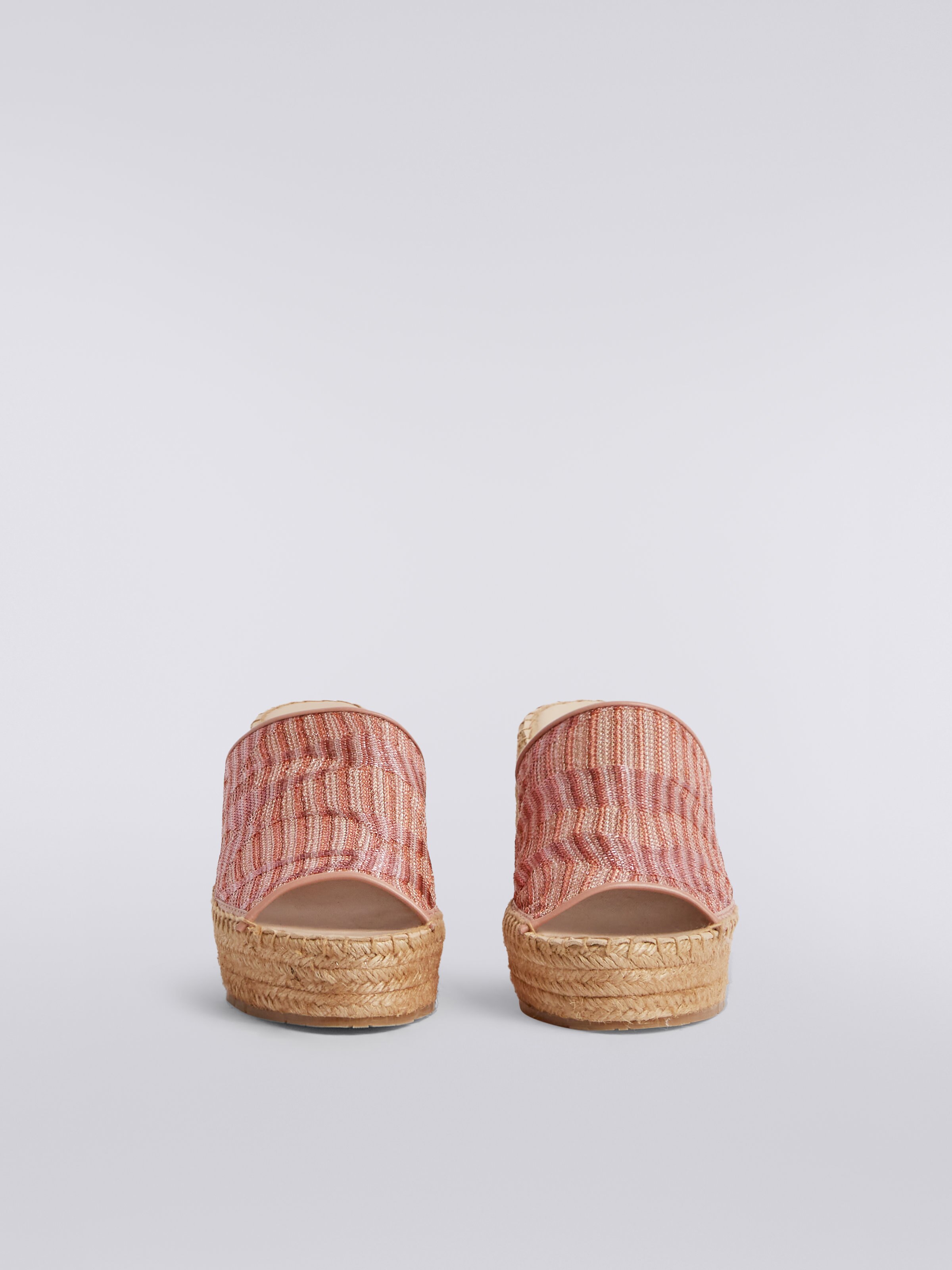 Espadrilles mit Keilabsatz und Strickstreifen mit Chevronmuster, Rosa - 2