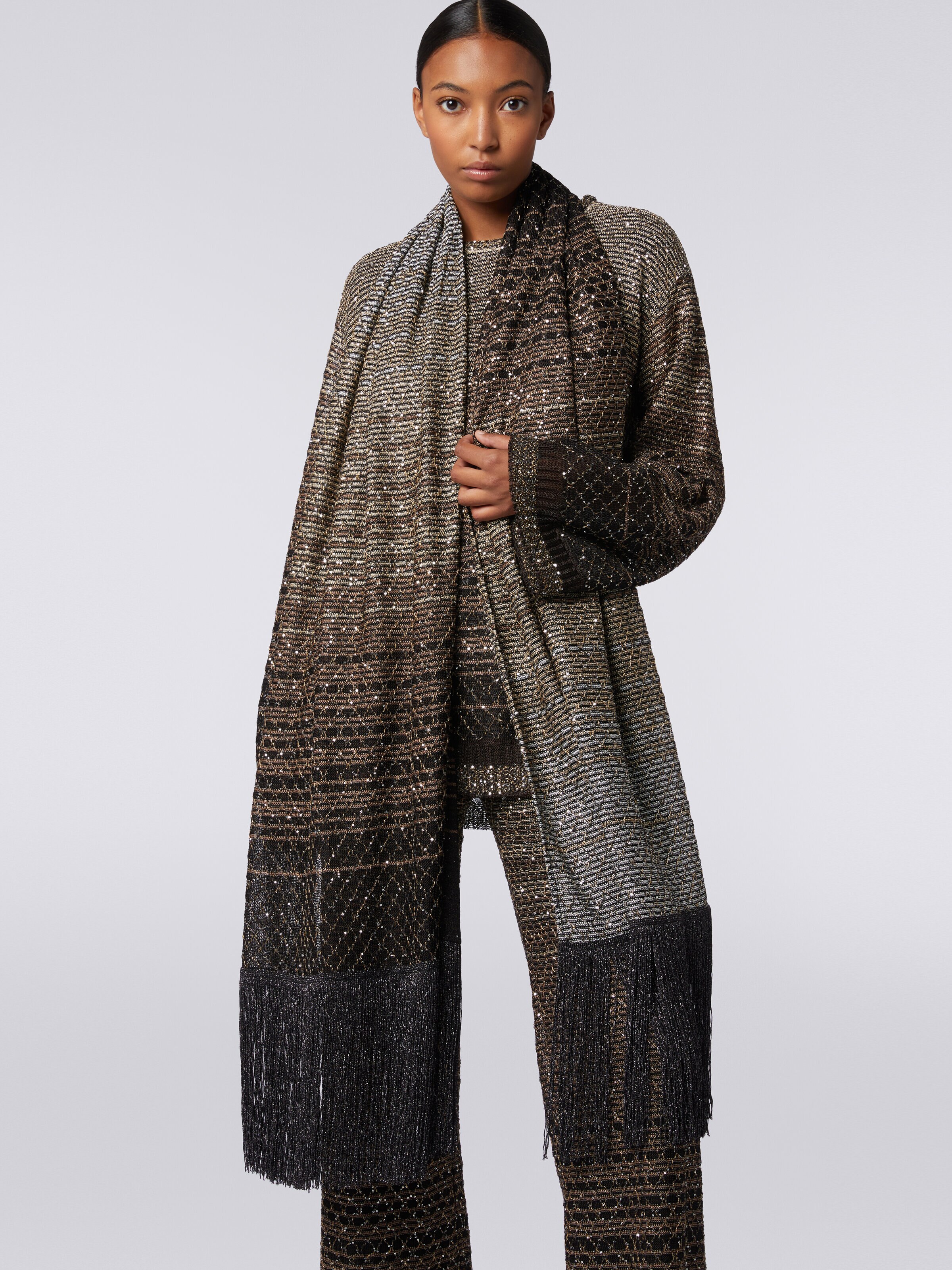 Stole in dégradé knit with fringes and sequins, Multicoloured  - 2