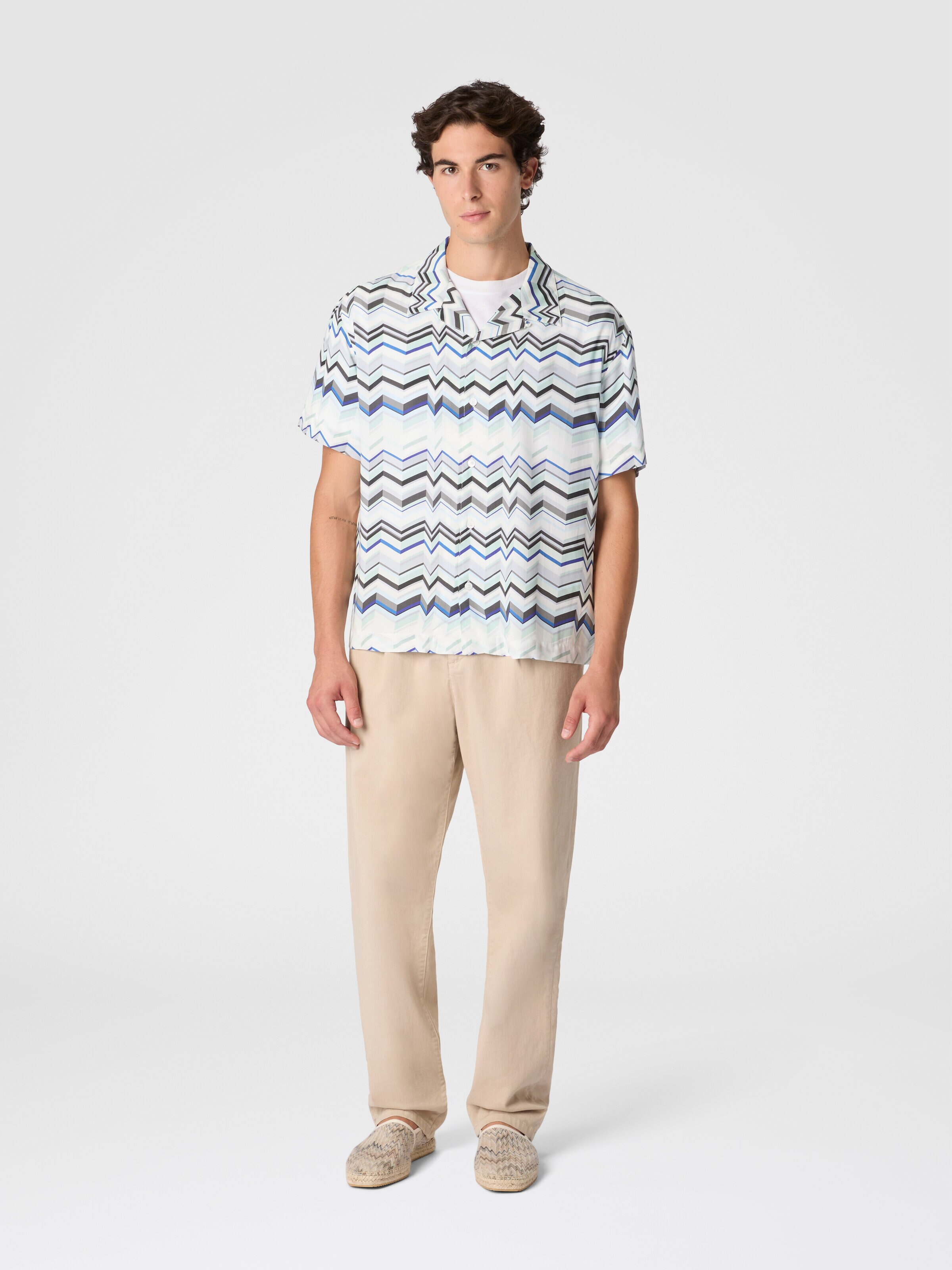 Bowling shirt in viscose with zigzag print, Light Blue - 1