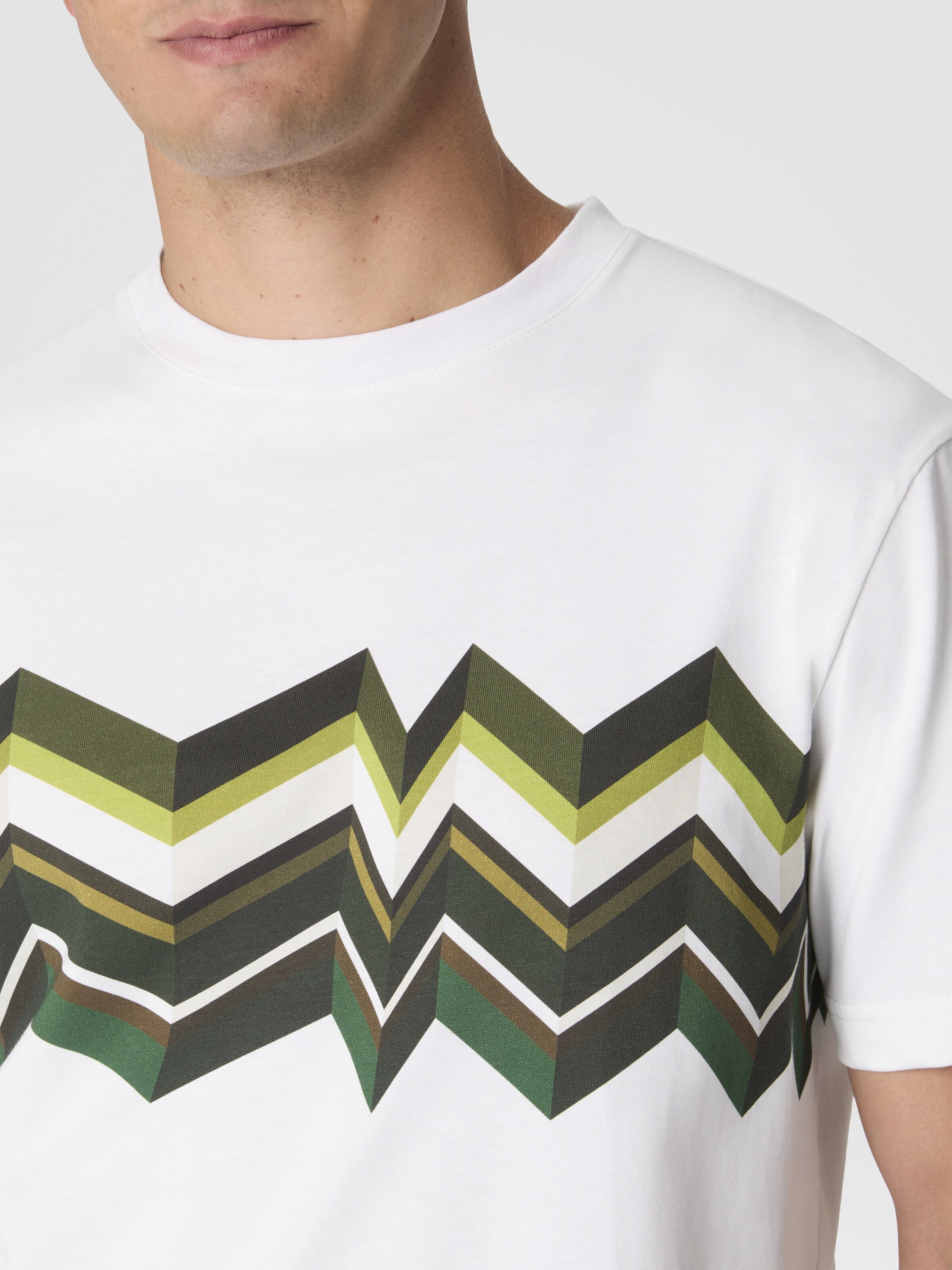 Crew-neck cotton T-shirt with irregular zigzag print, White & Green - 4