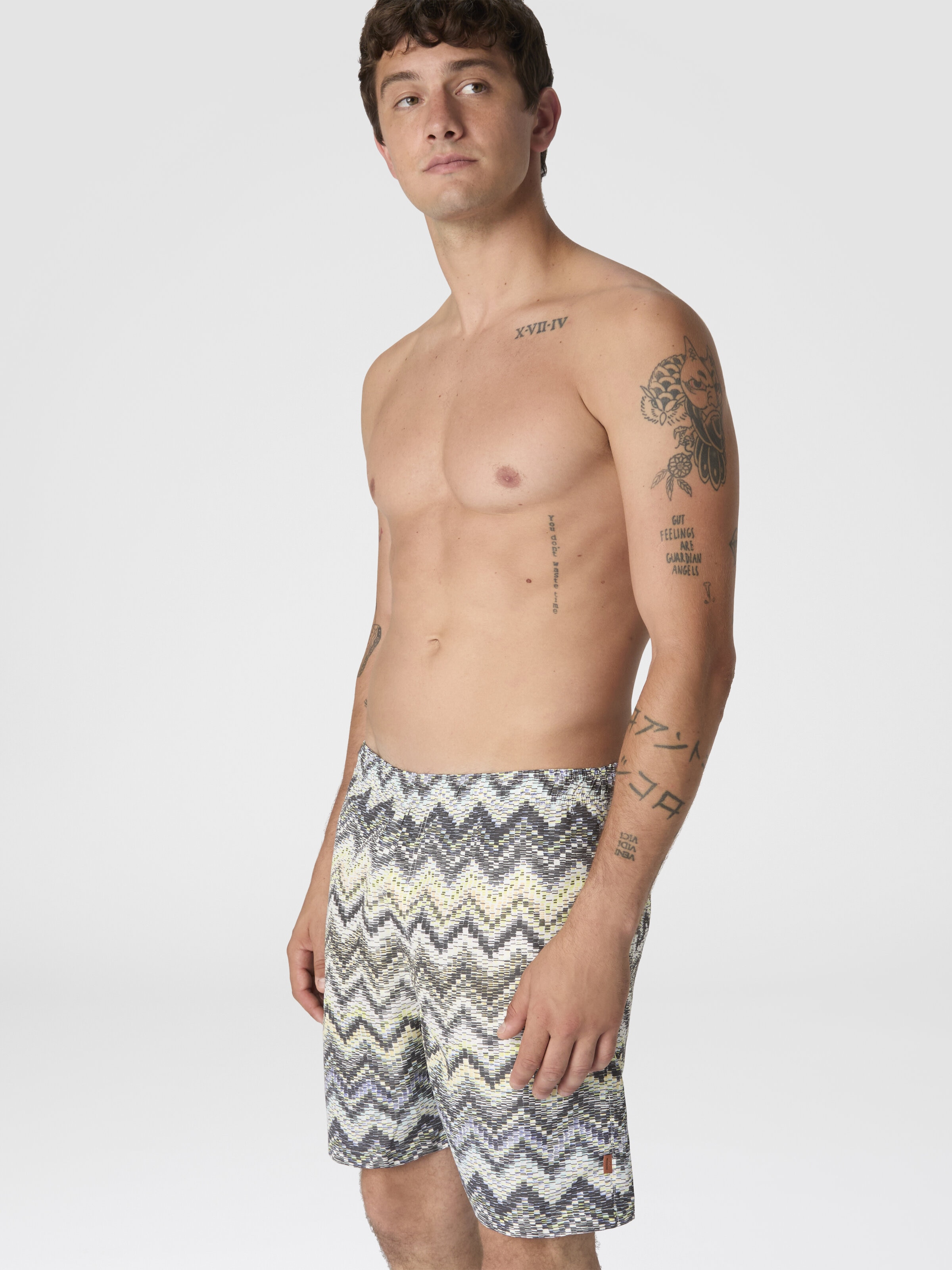 Long swim shorts with dashed zigzag print, Multicoloured  - 3