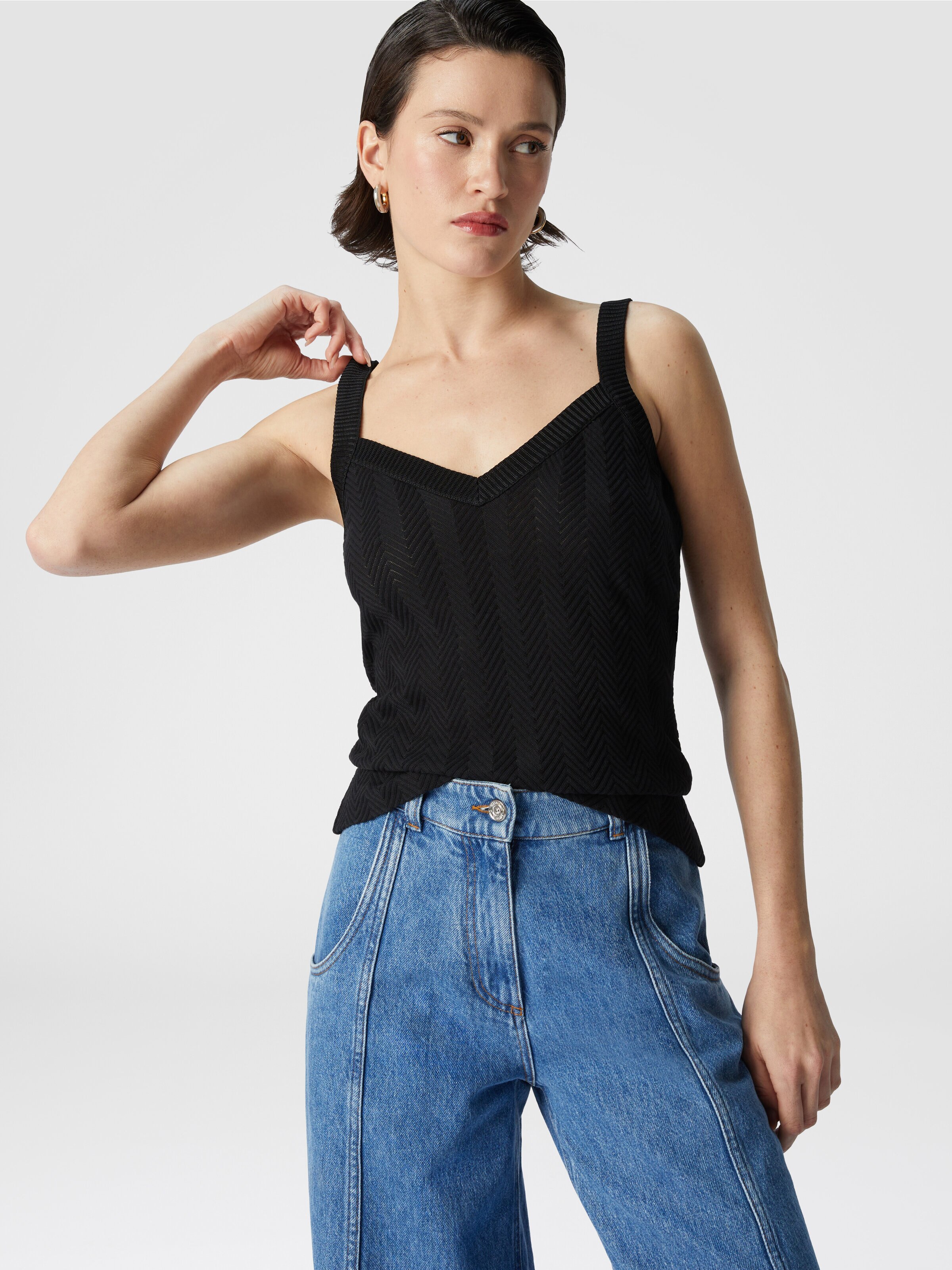 Camisetas de tirantes de algodón y viscosa en zigzag tono sobre tono, Negro - 3