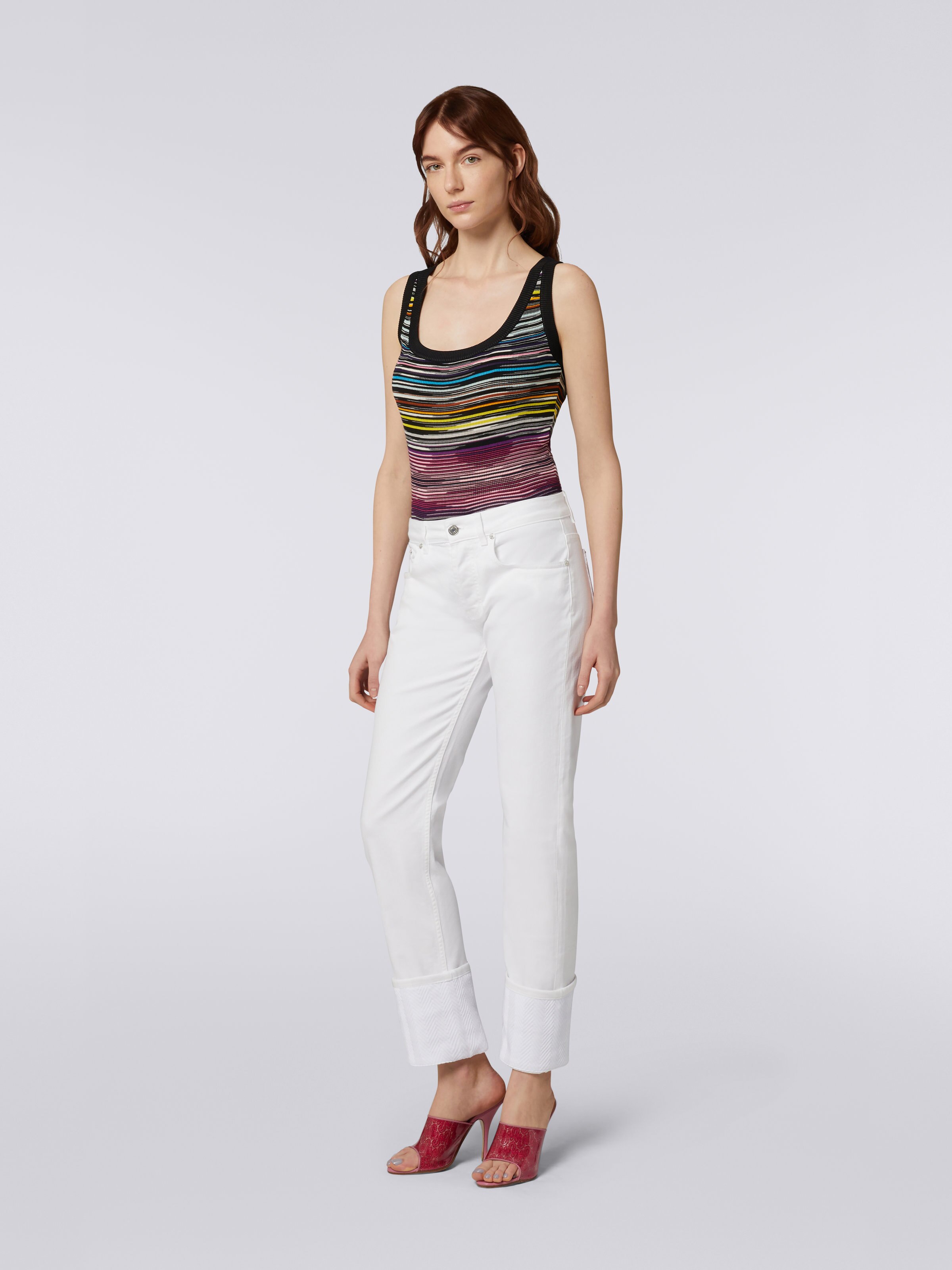 Five-Pocket-Hose aus Stretch-Baumwolle mit Strickeinsätzen, Denim - 1