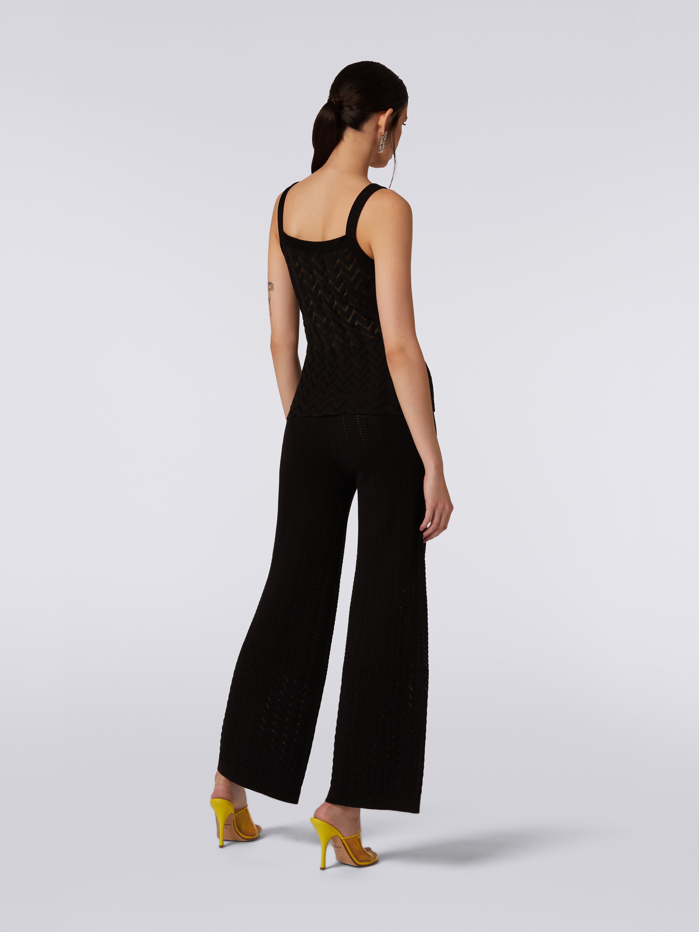 Tank Top aus Viskose mit Zickzackmuster im Dégradé-Look, Schwarz    - 3