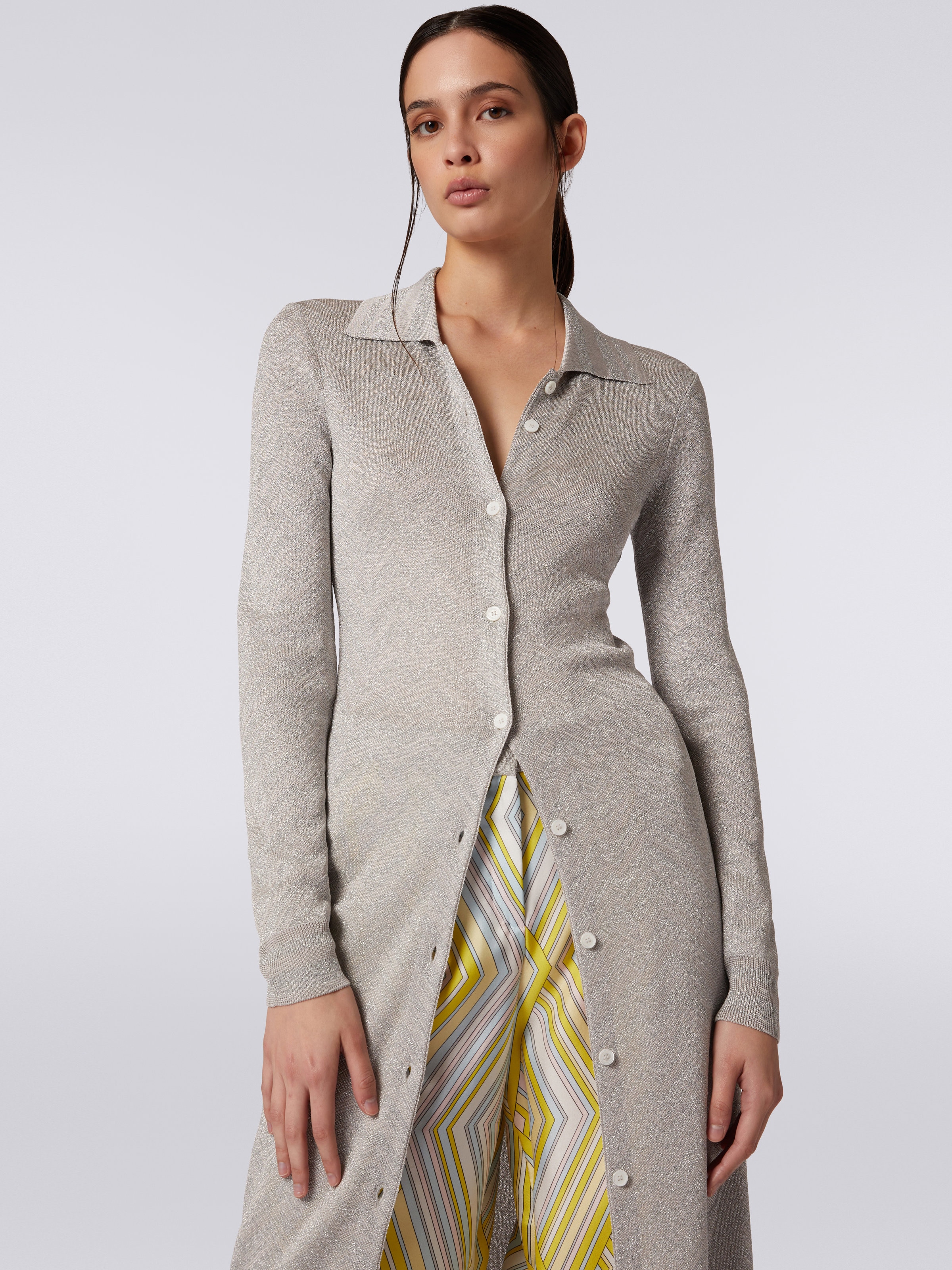 Long cardigan in viscose with tone-on-tone chevron and lamé, Silver   - 4
