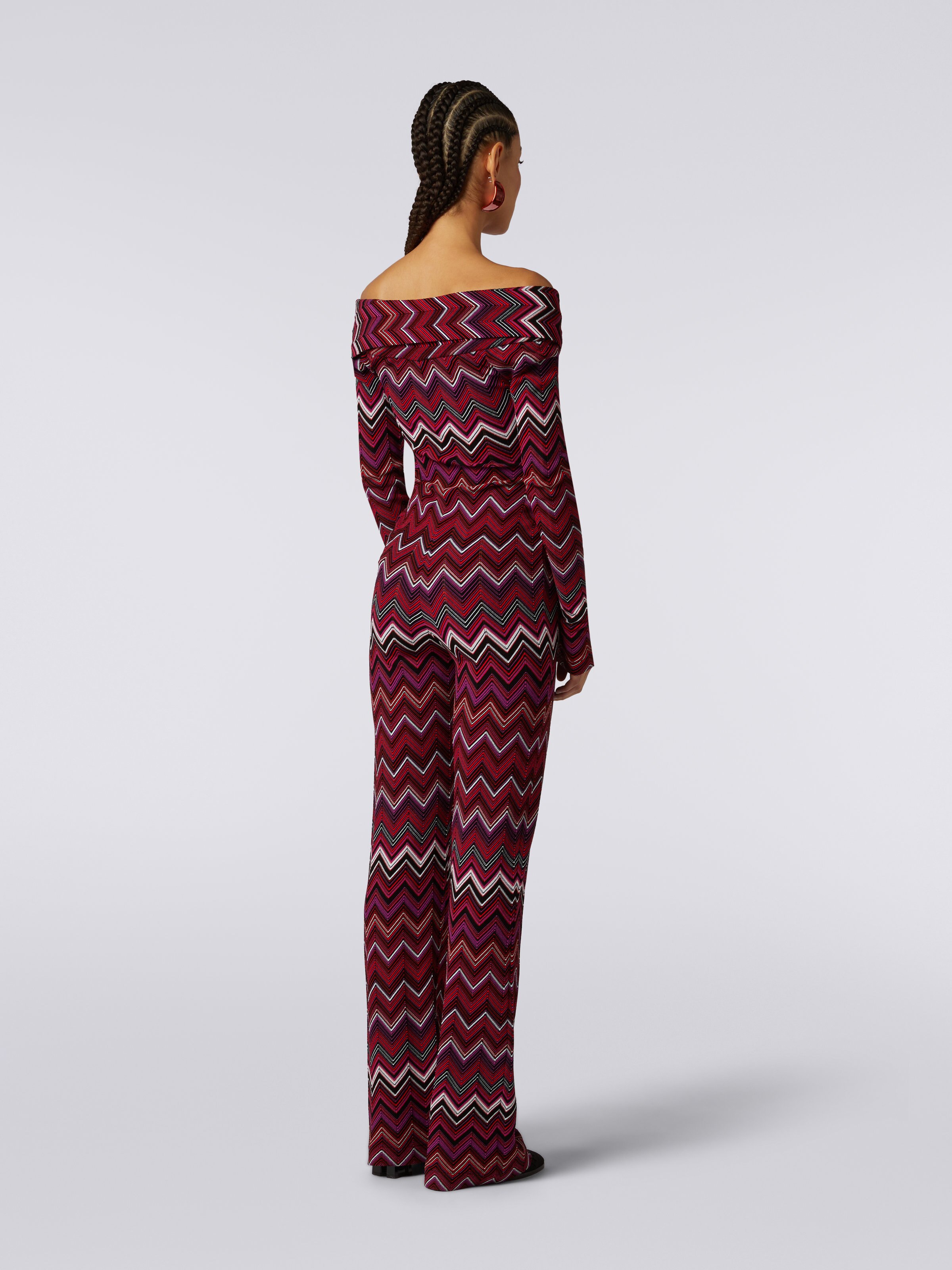 Viscose blend chevron jumpsuit with Bardot neckline, Multicoloured  - 3