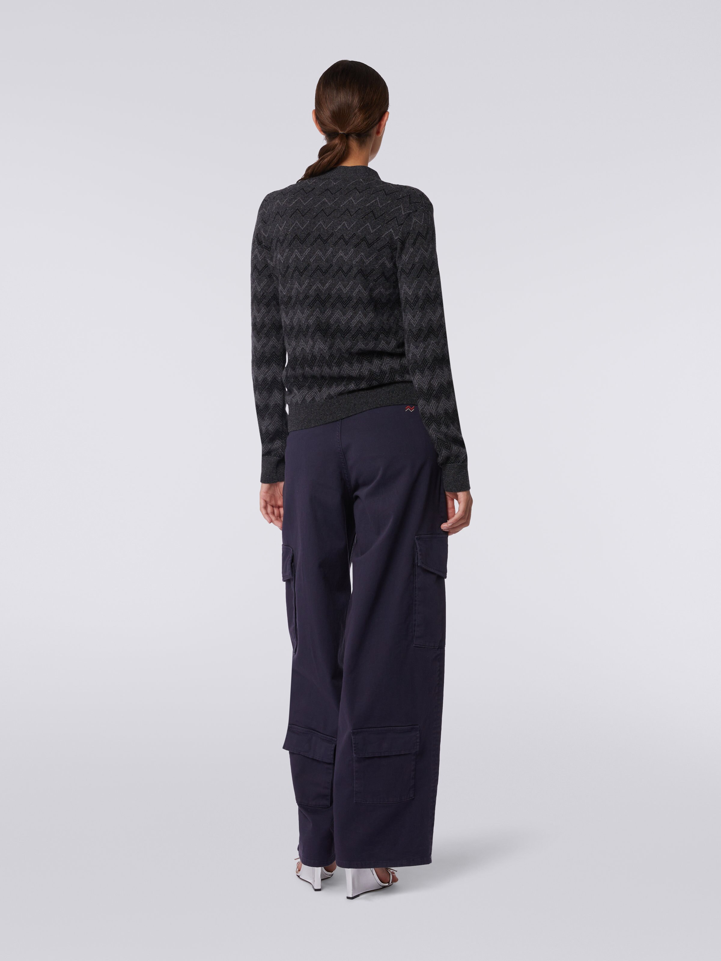 Kaschmir-Cardigan mit V-Ausschnitt und Zickzackmuster, Schwarz    - 3