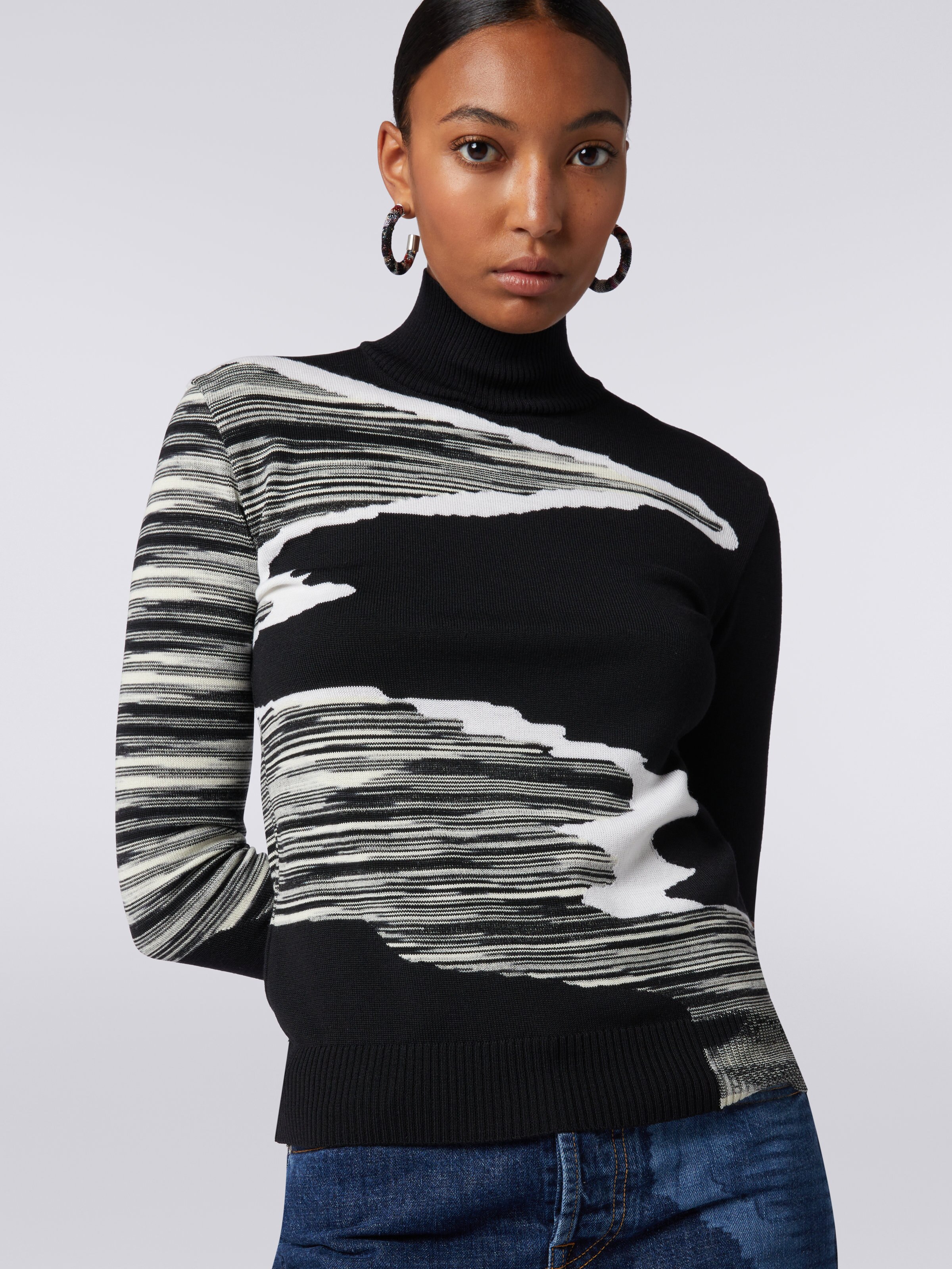 Pullover a collo alto con intarsio in lana, Bianco & Nero - 4