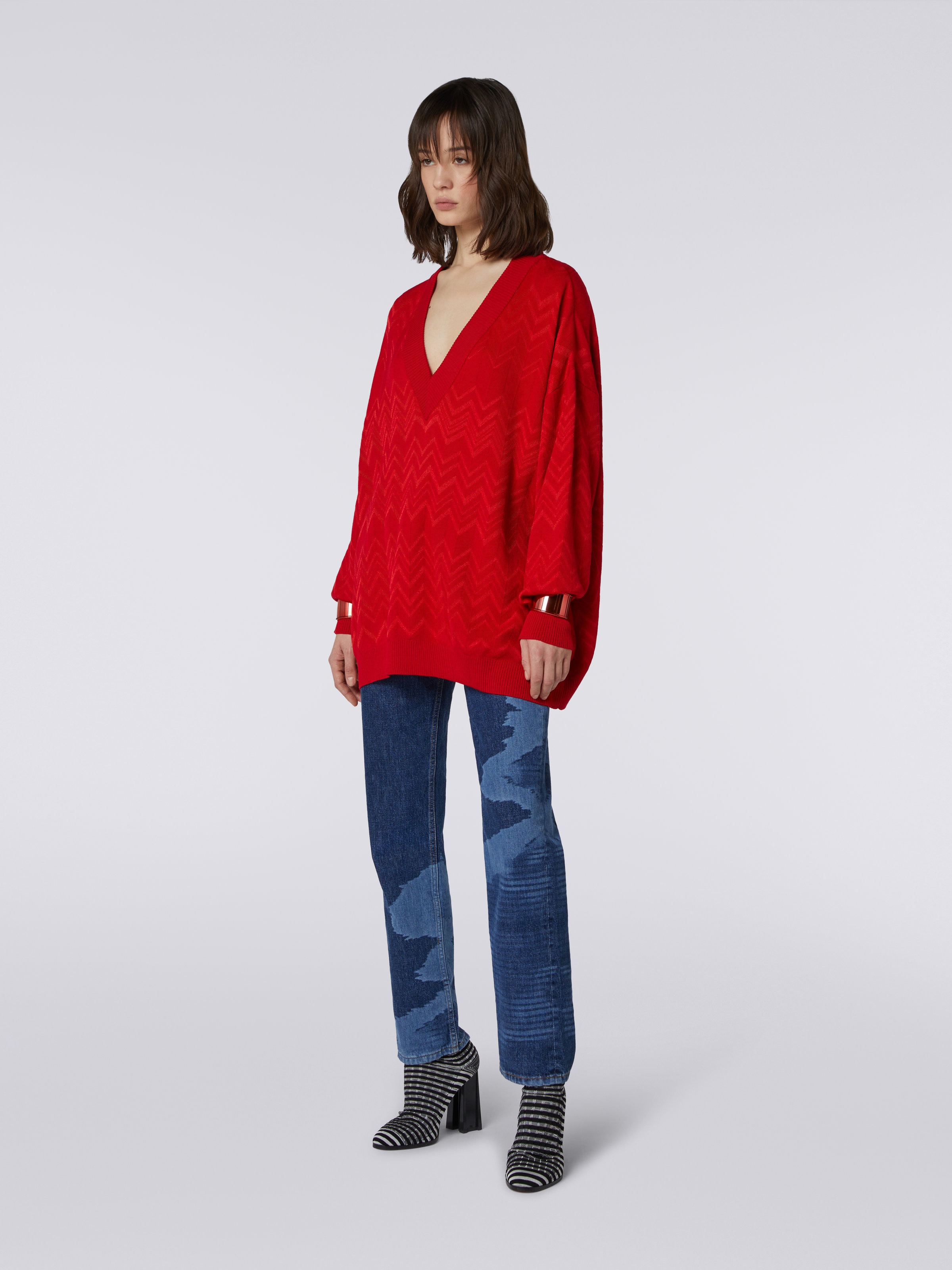 Wool and viscose chevron V-neckline pullover , Red  - 2