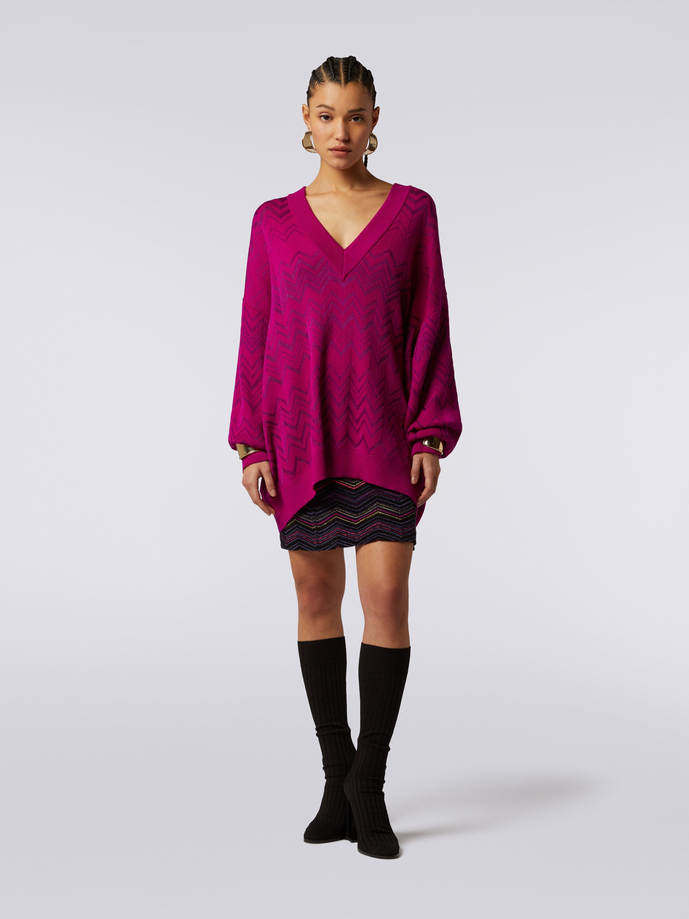 Wool and viscose chevron V-neckline pullover, Purple  - 1