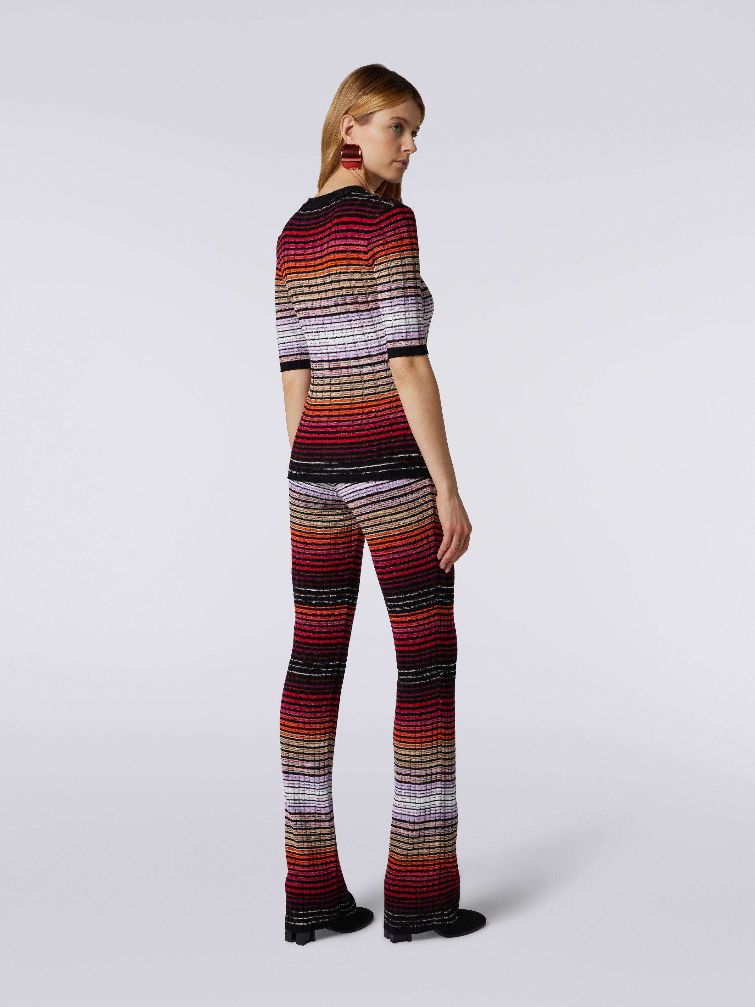 Gerippter Pullover aus Baumwolle und Viskose, Mehrfarbig  - 3