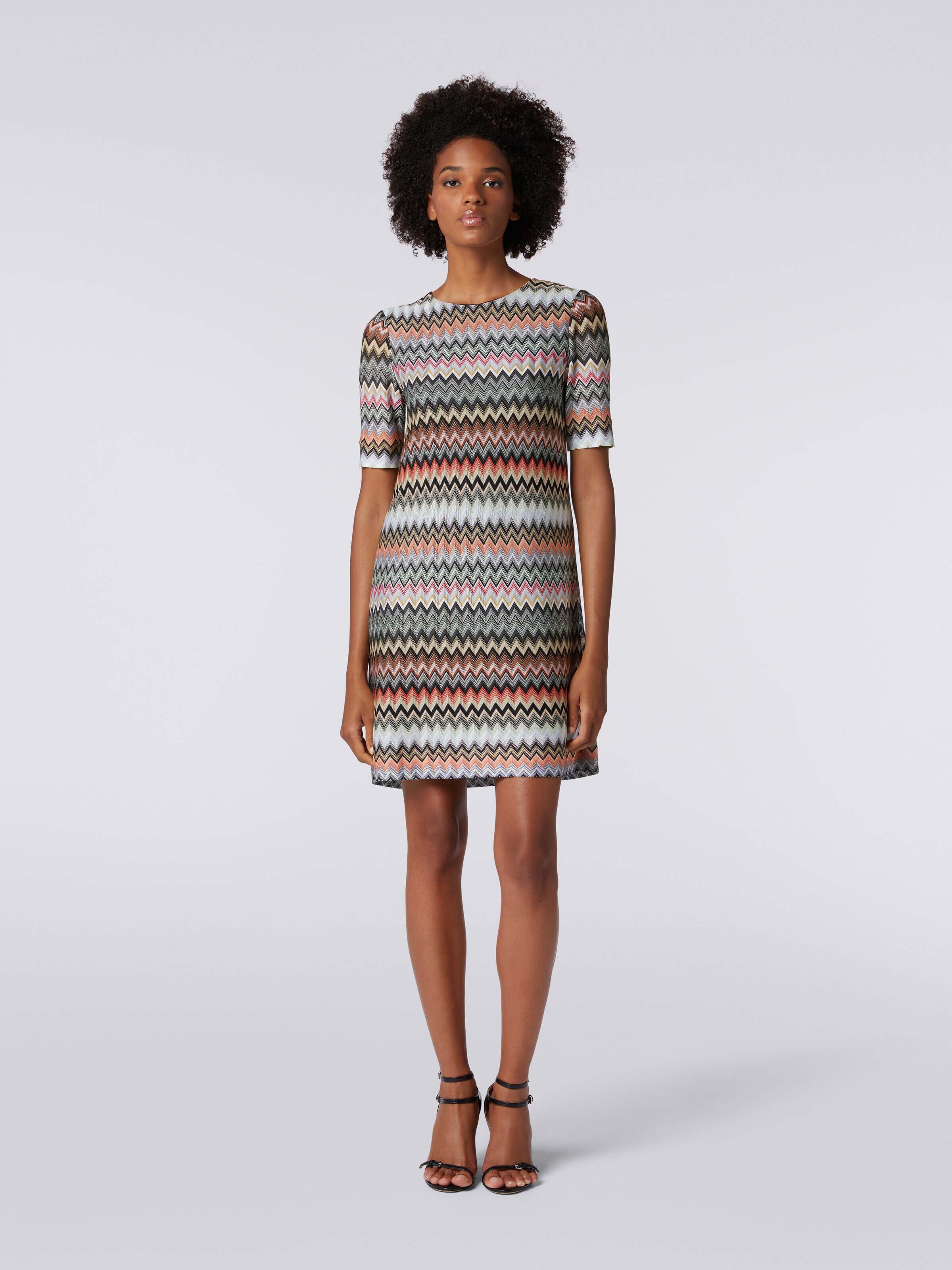 Short-sleeved dress in zigzag viscose and cotton , Multicoloured  - 1